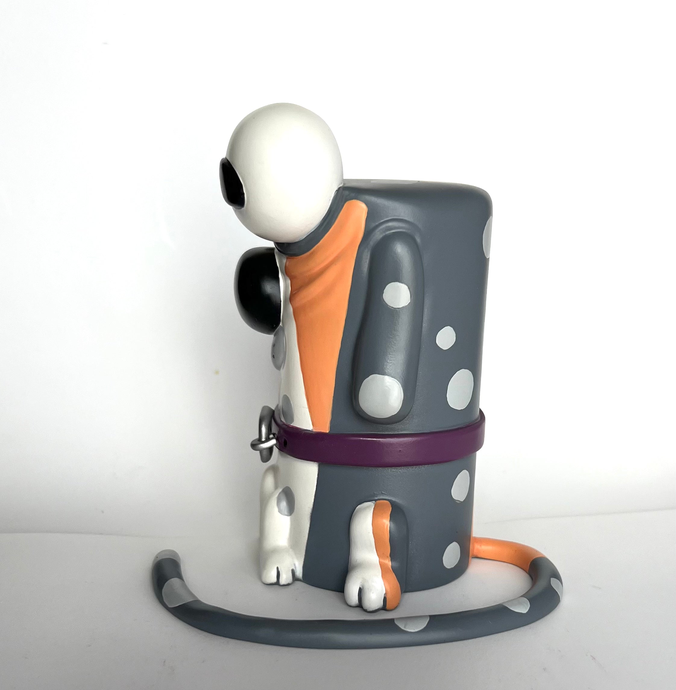 Faulty Dogs Trash Can Dog