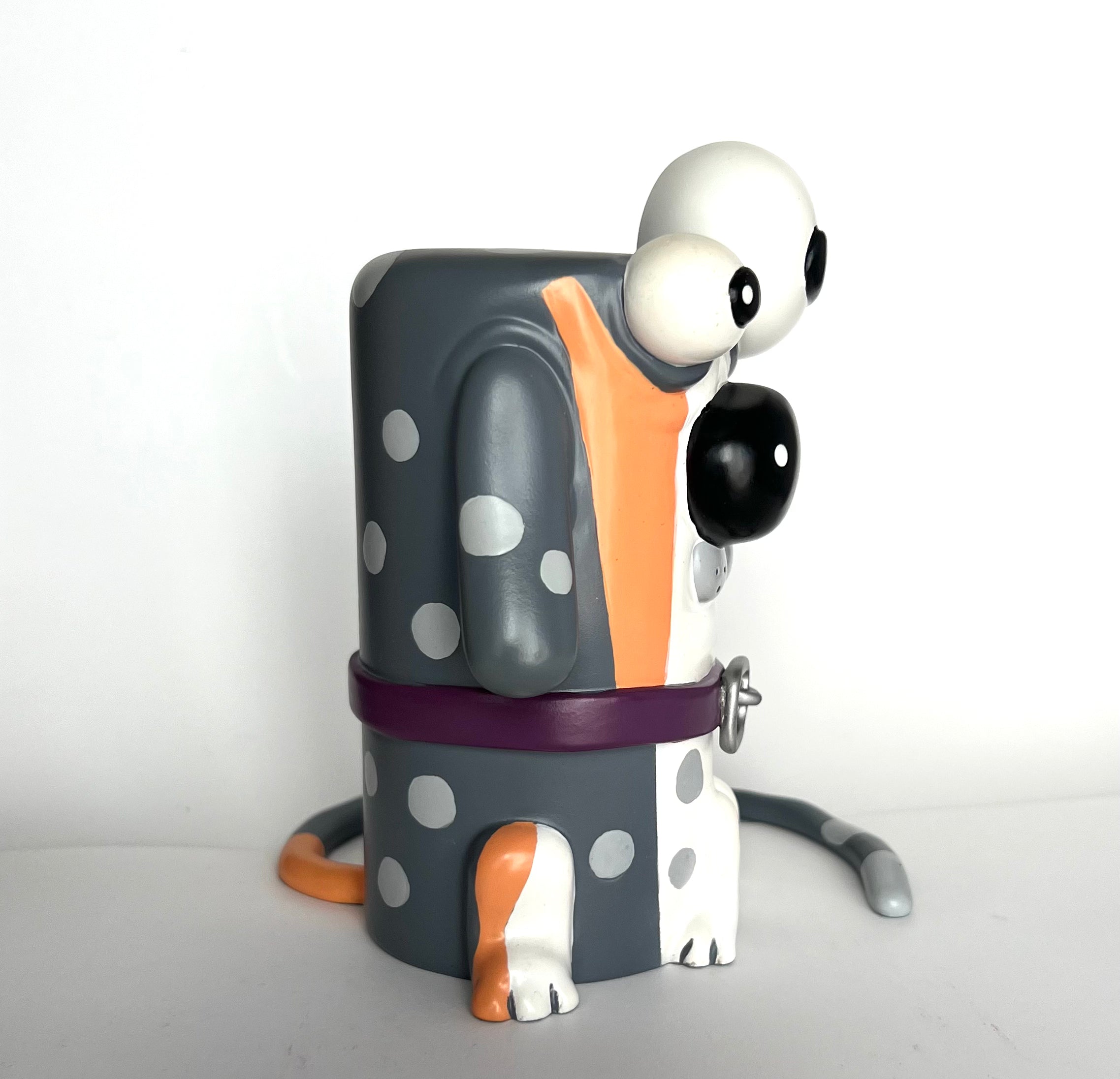 Faulty Dogs Trash Can Dog
