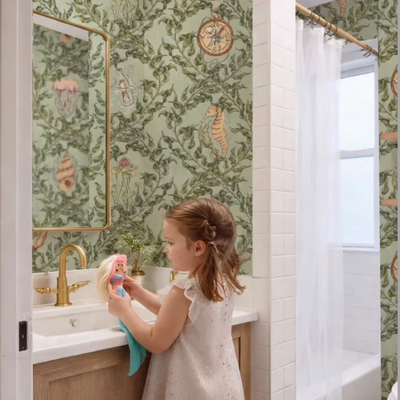 Perla Wallpaper By Naturally Antique