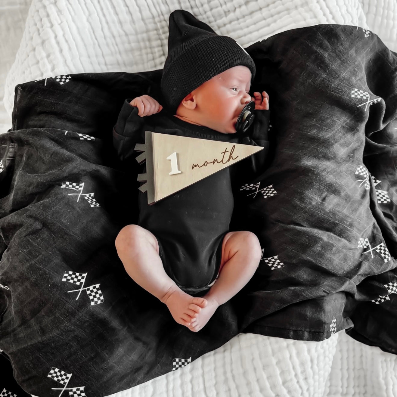 Finish Line Black Muslin Wrap