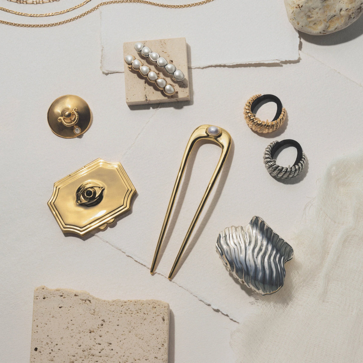 Pearlescent Bobby Pin