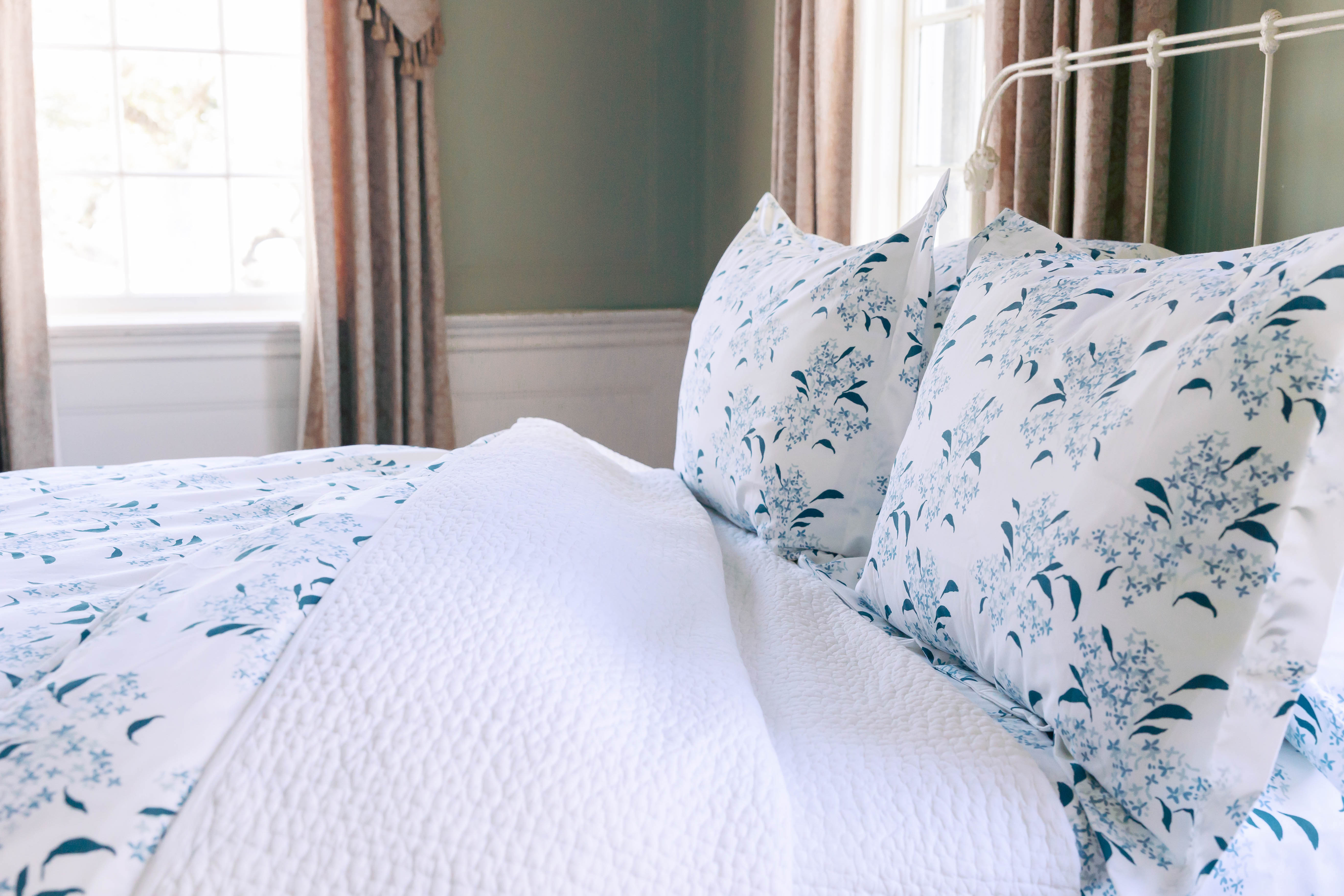 Lilac In Blue Sheet Set