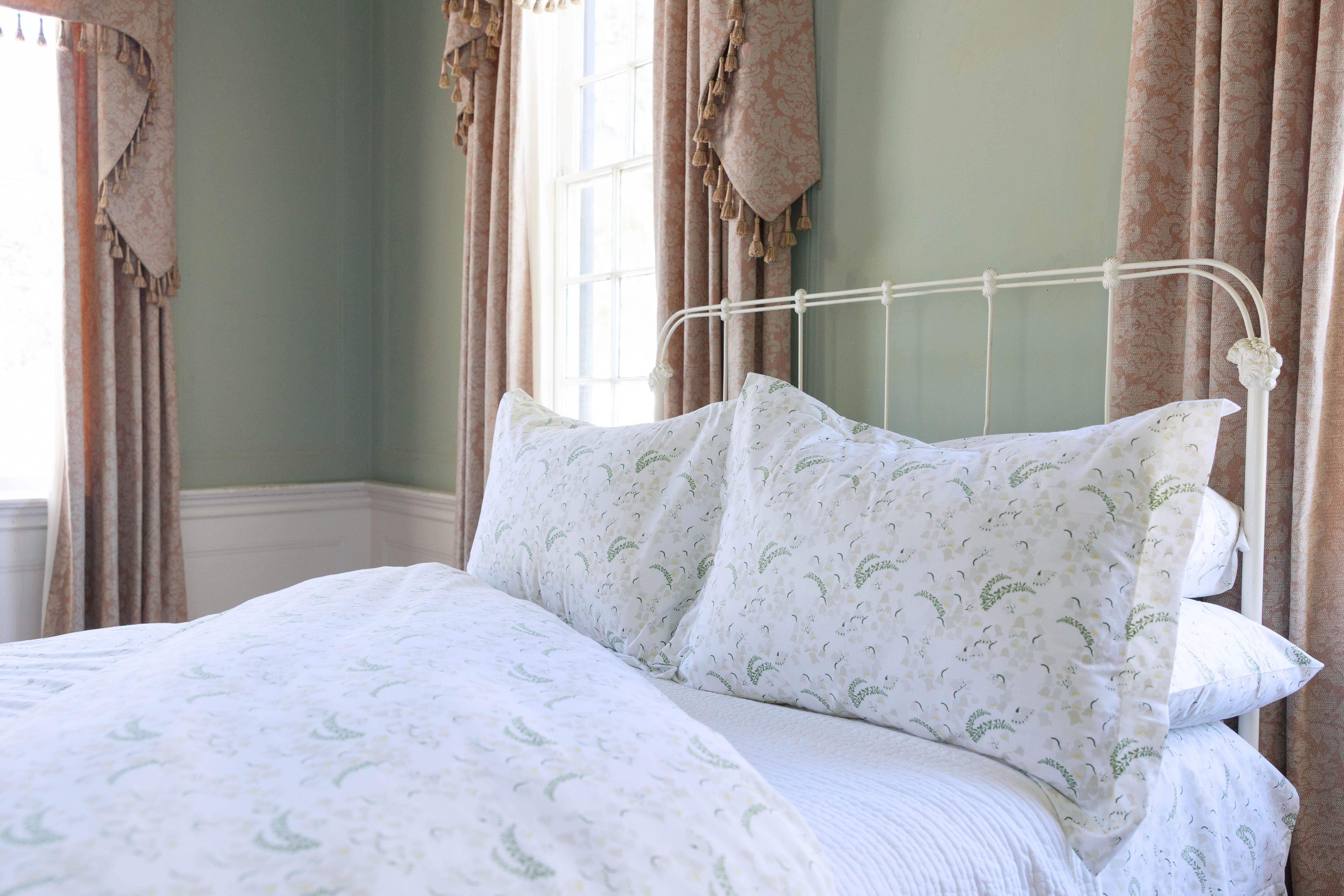 Lily Of The Valley Fitted Sheet