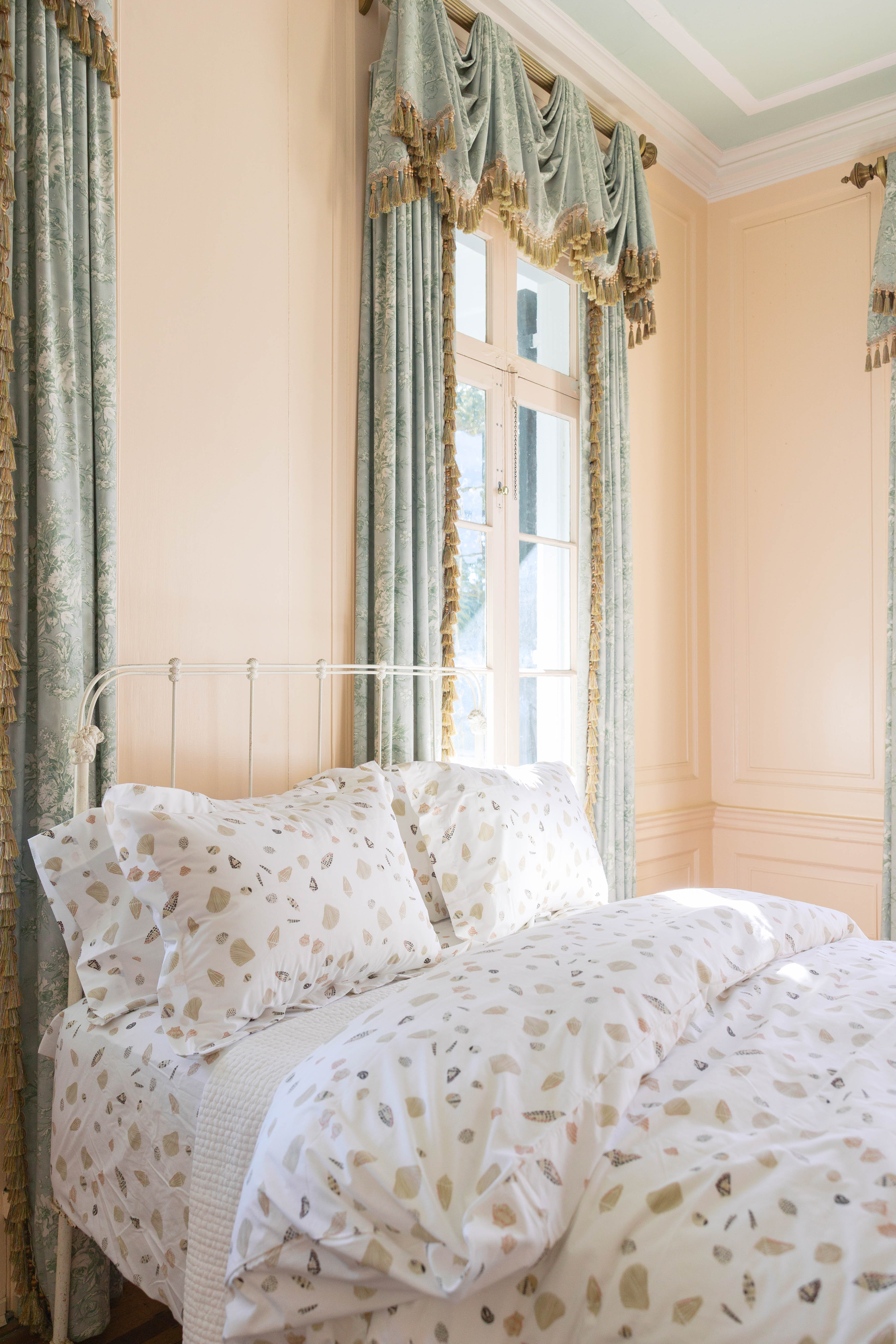 Shells Sheet Set