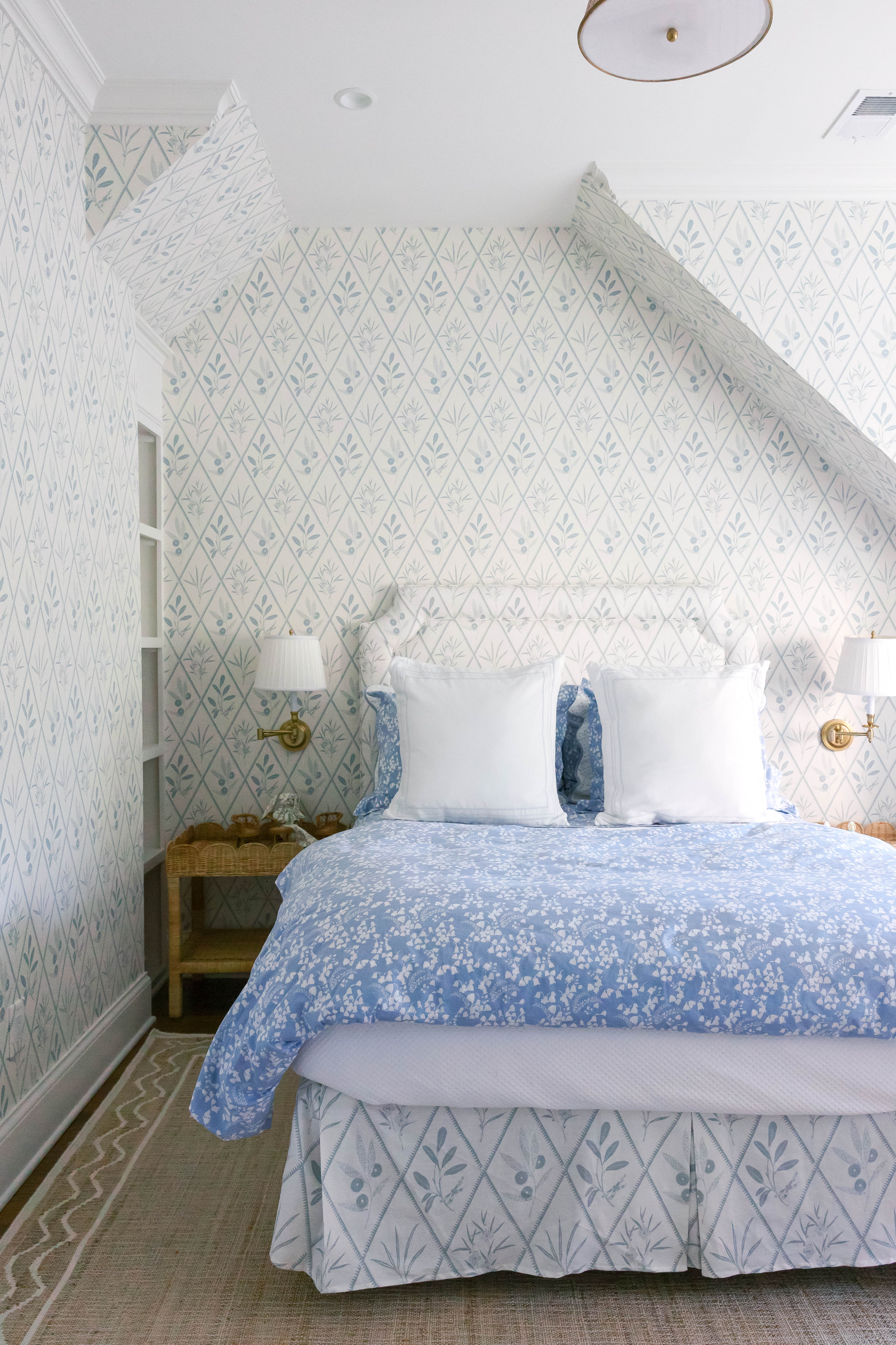 Lily Of The Blue Valley Fitted Sheet