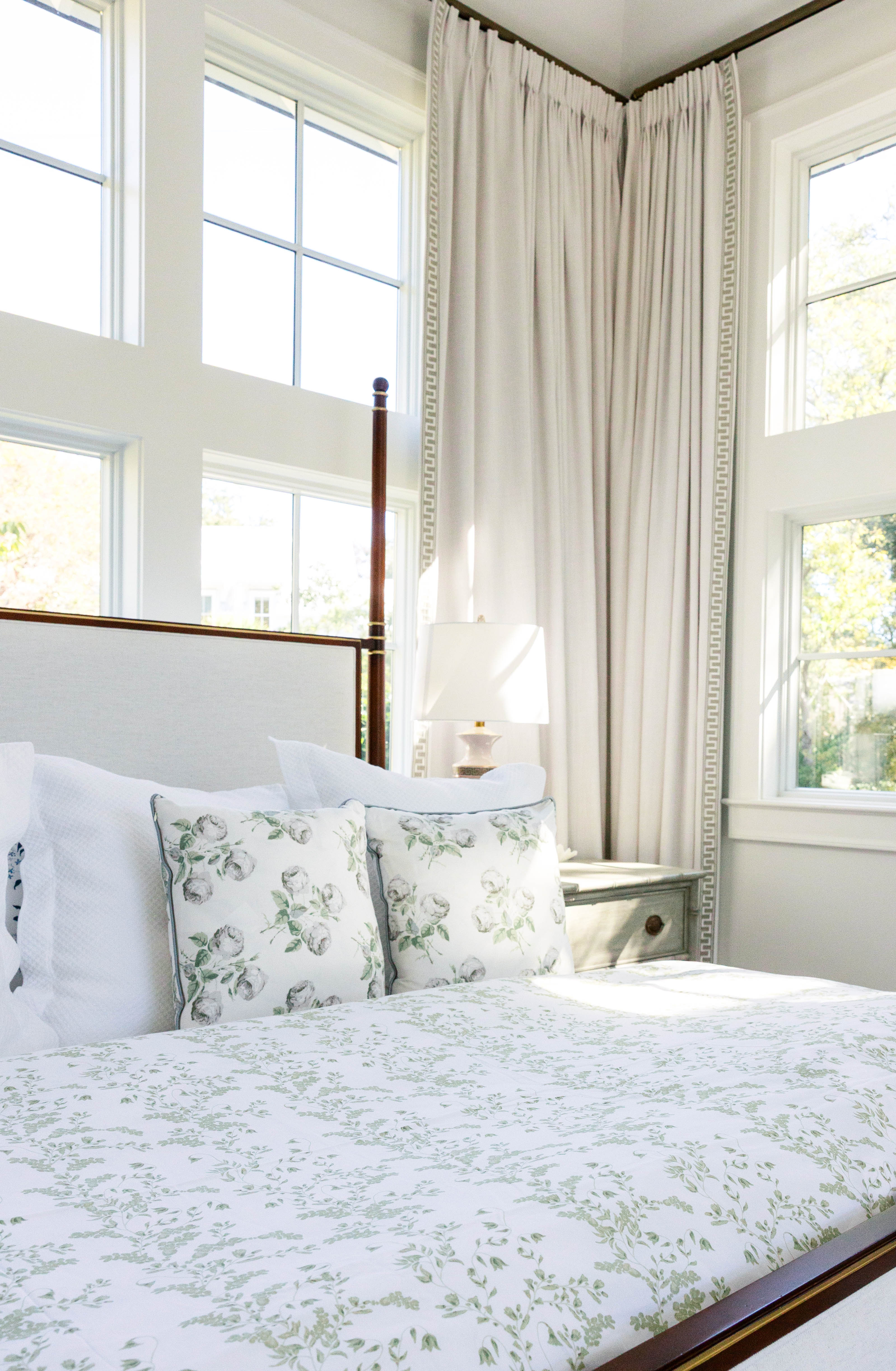 Ruth In Green Fitted Sheet