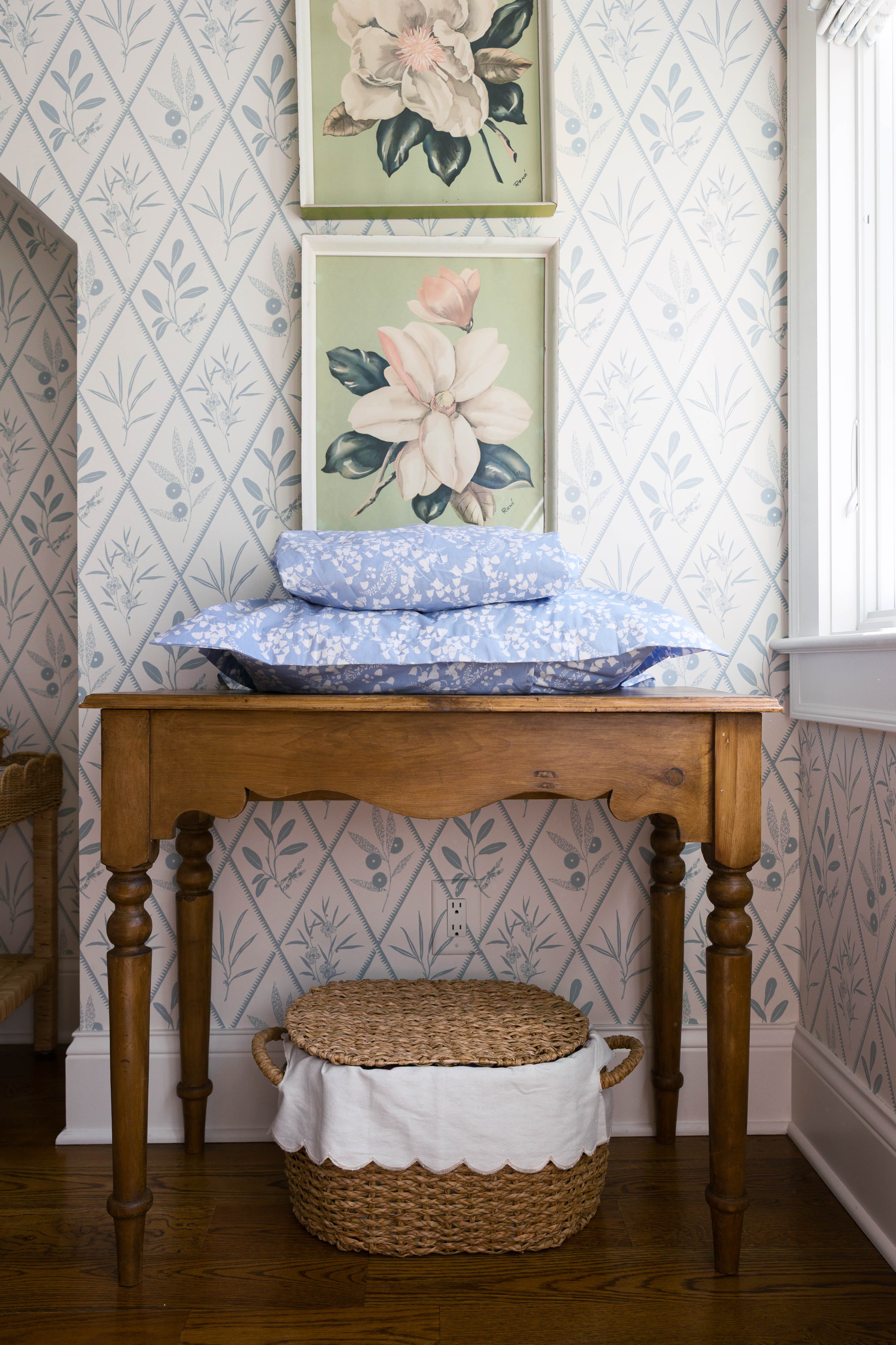 Lily Of The Blue Valley Sheet Set