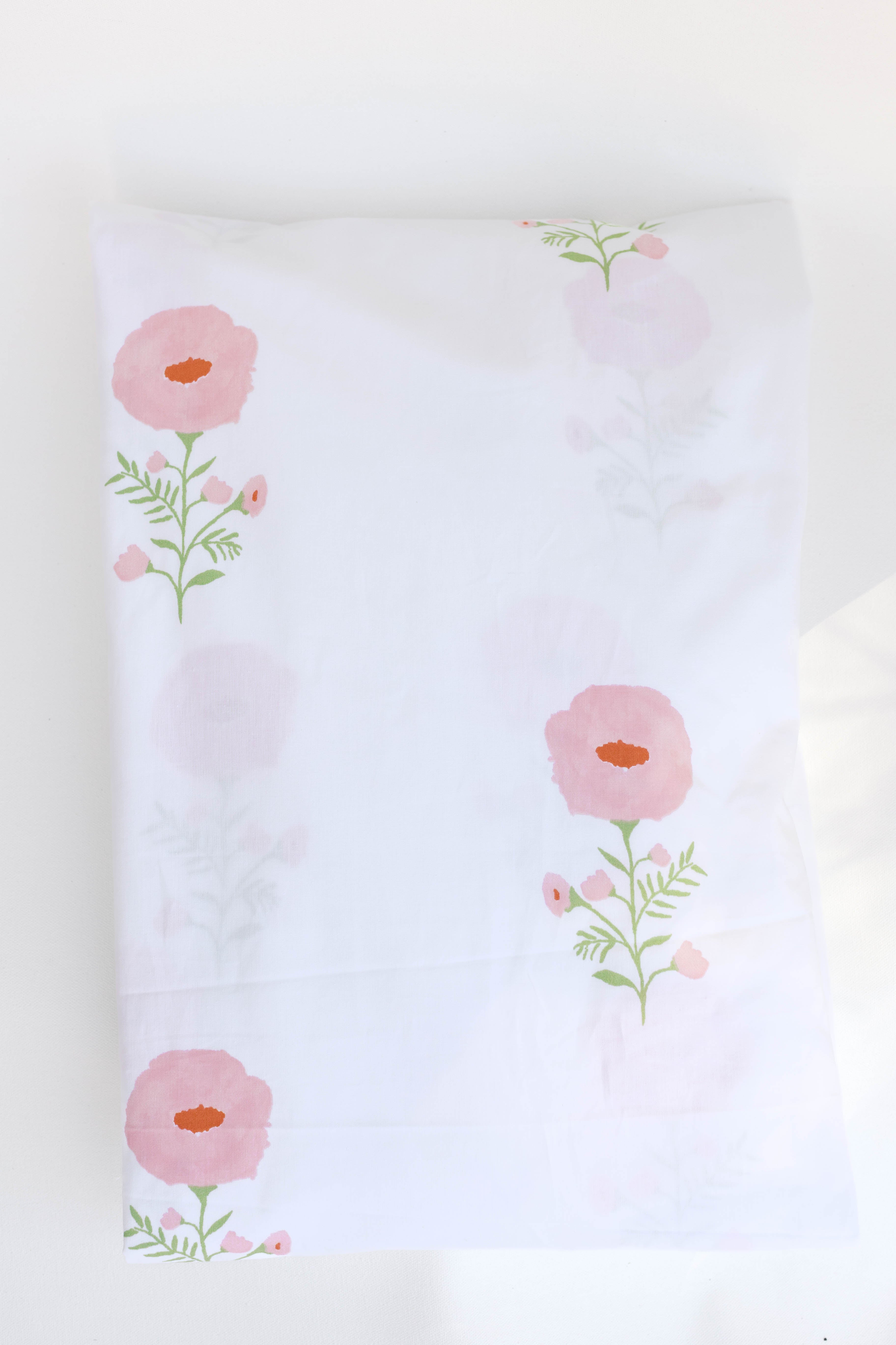 Poppy Crib Sheet
