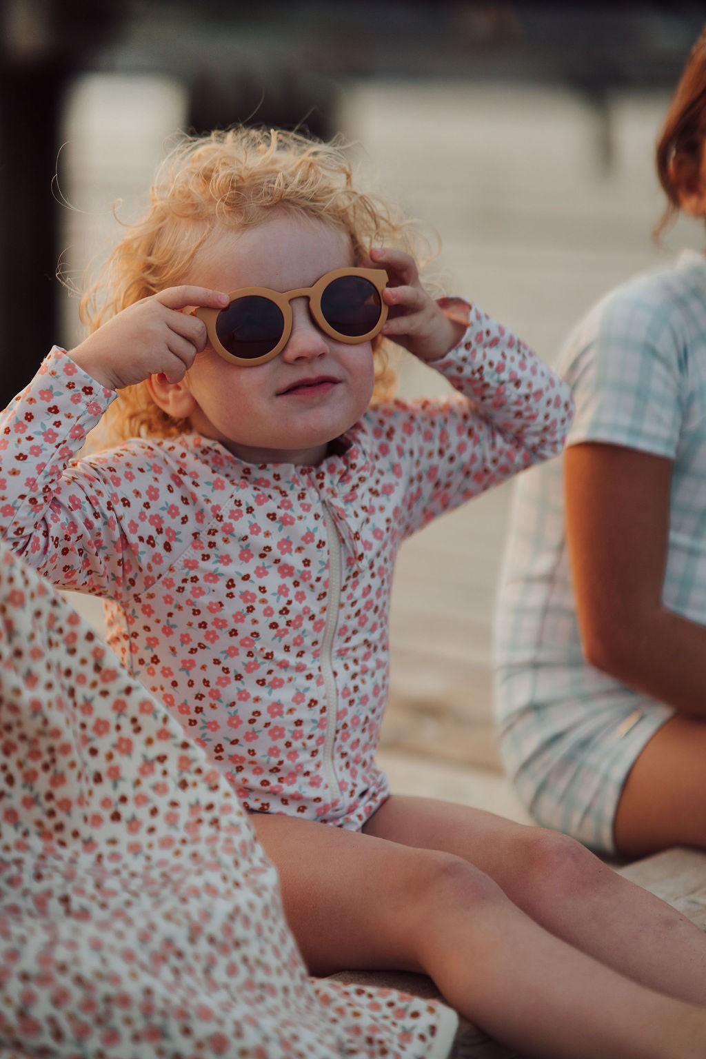 Classic | Sustainable Sunglasses | Plant-based Bendable Polarized - Baby | 0-2 Y | Buckwheat