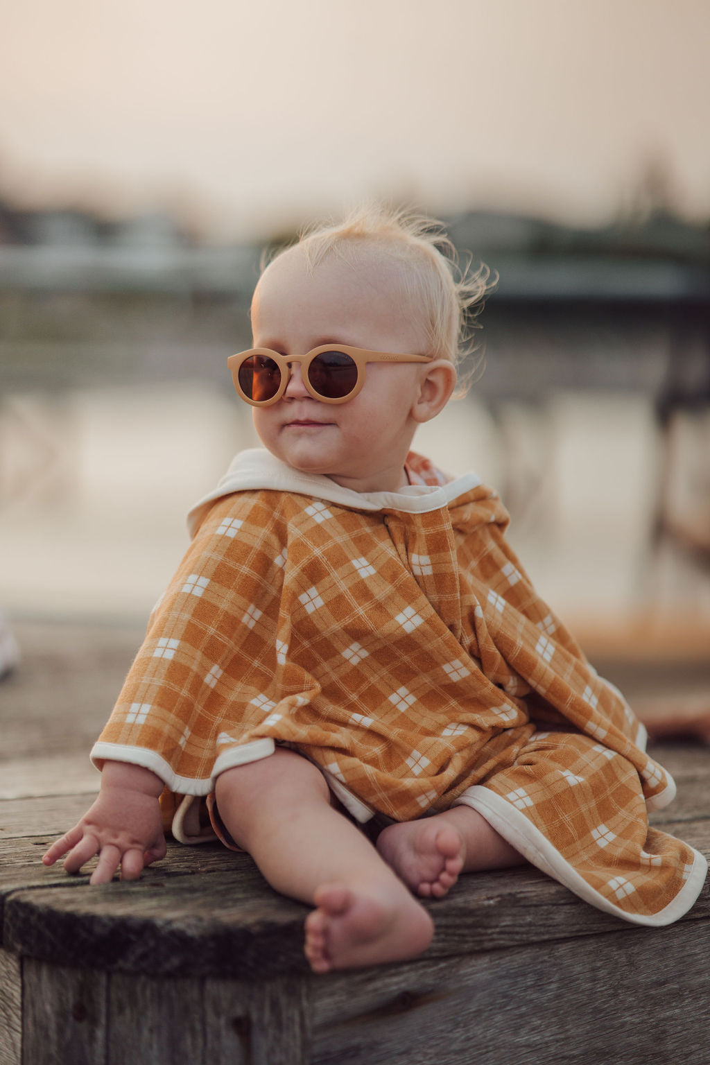 Classic | Sustainable Sunglasses | Plant-based Bendable Polarized - Baby | 0-2 Y | Buckwheat