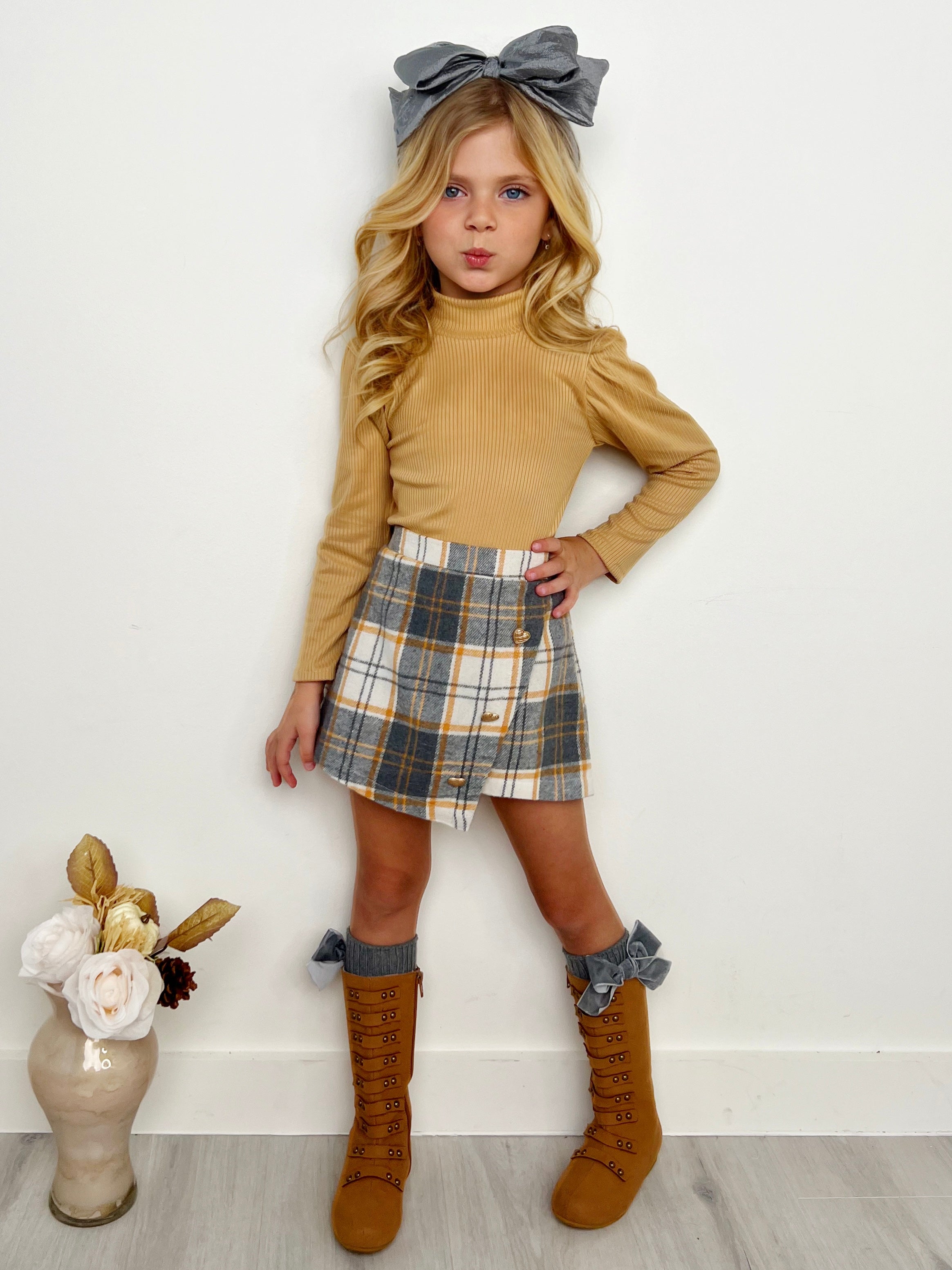 Beige Turtleneck Top And Plaid Skort Set