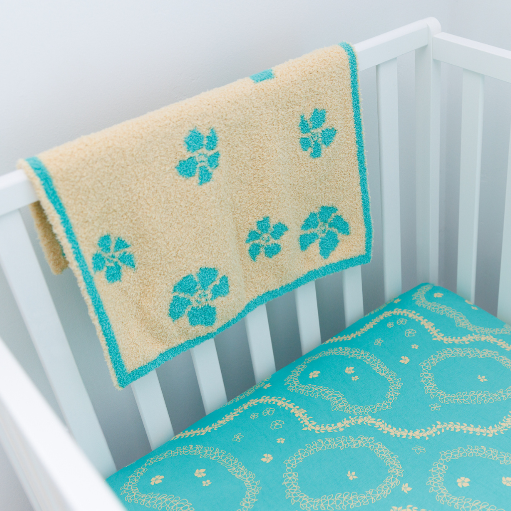 Golden Lei Mini Bliss Blanket