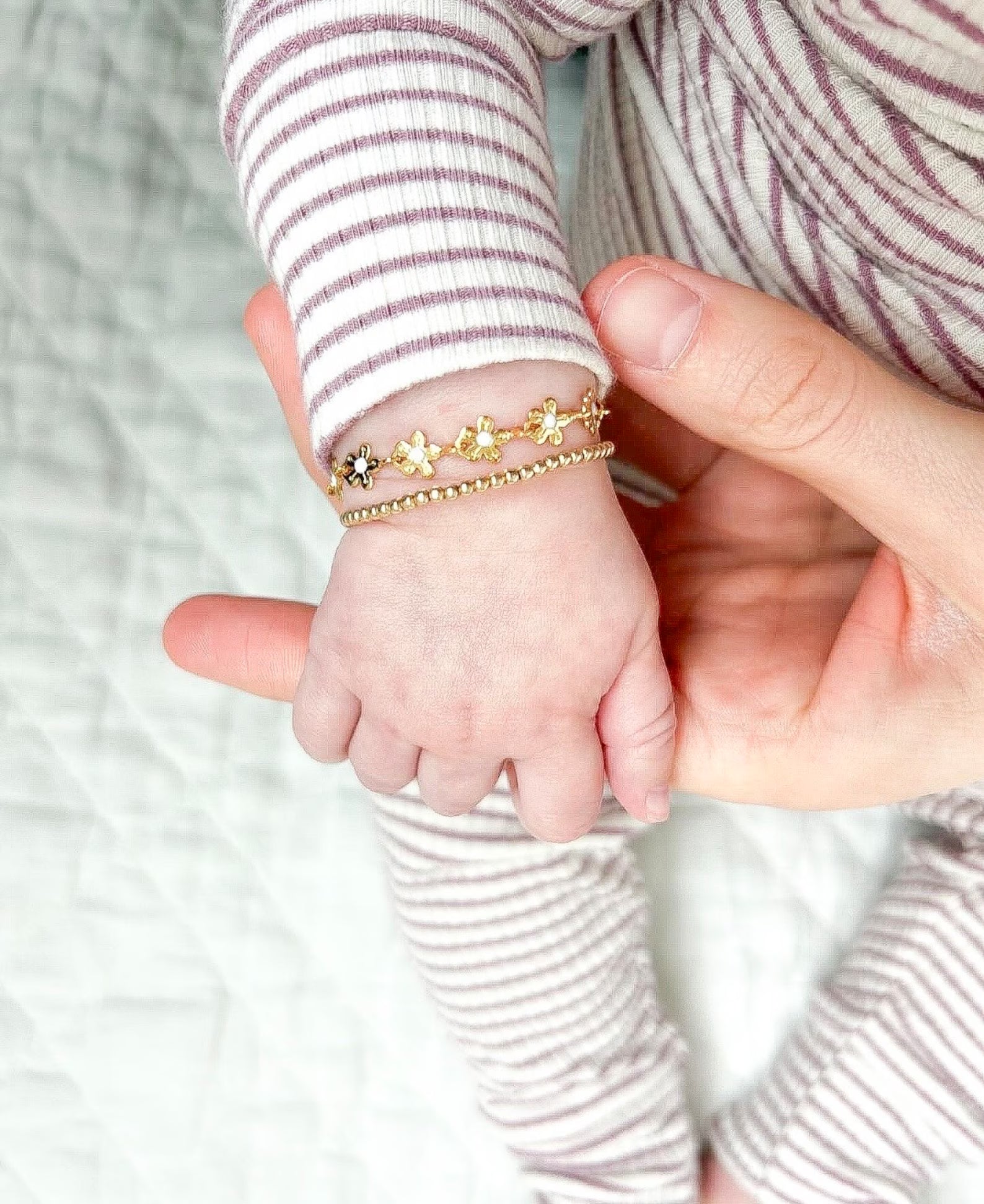 Gold Daisy Chain Bracelet