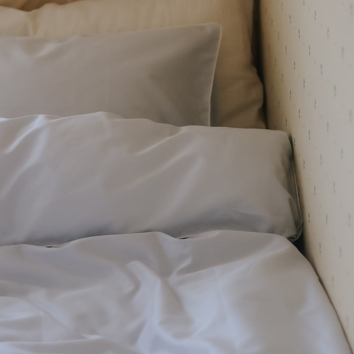Classic Piped Toddler Duvet - Blue