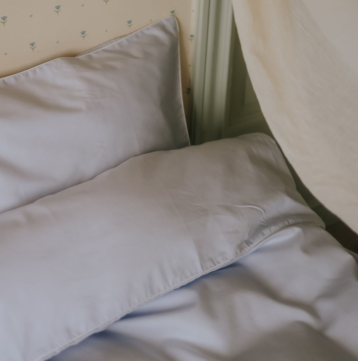 Classic Piped Toddler Duvet - Blue