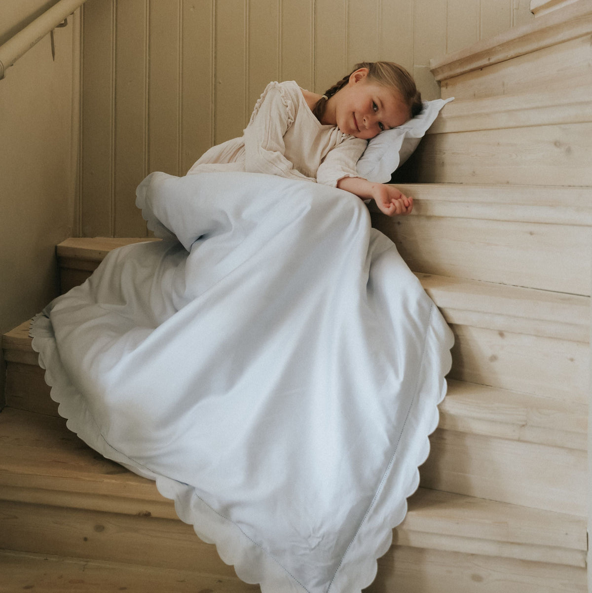 Scalloped Starlight Toddler Duvet - Blue
