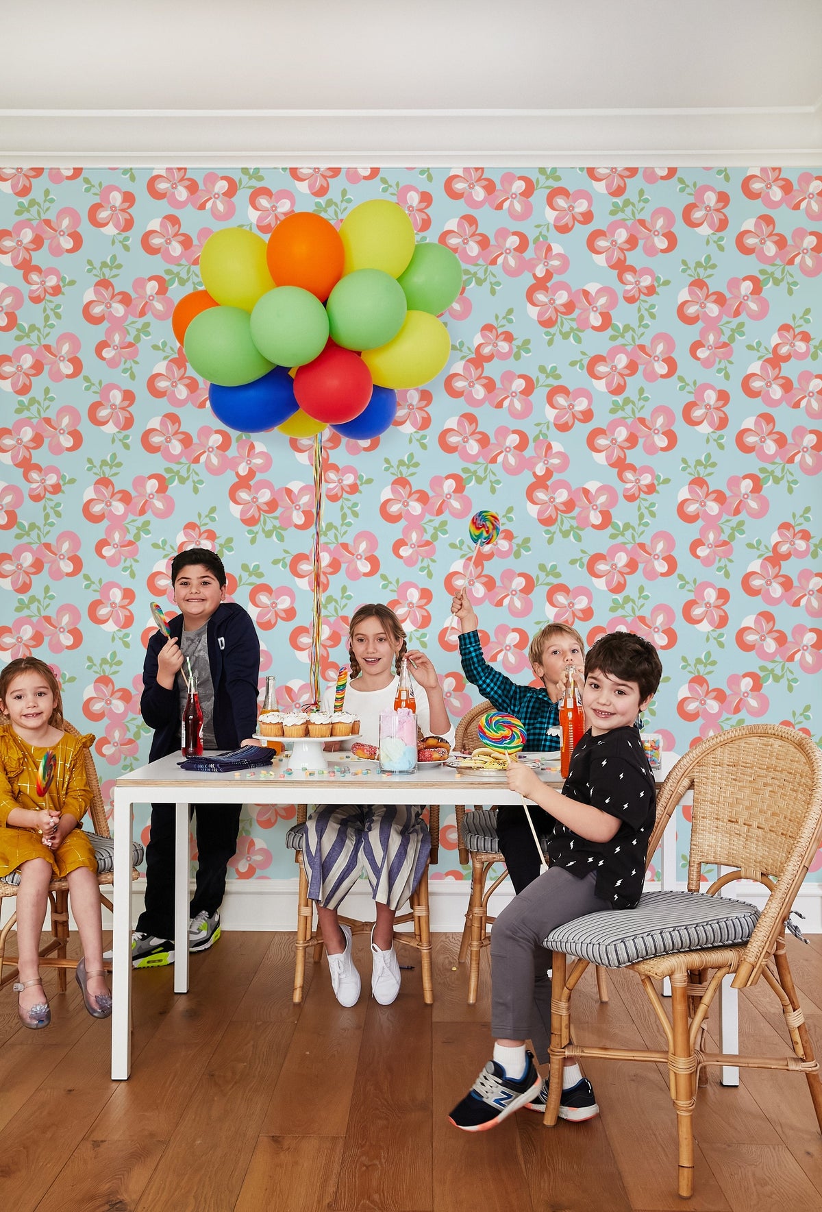 'graphic Flower' Wallpaper By Tea Collection - Coral
