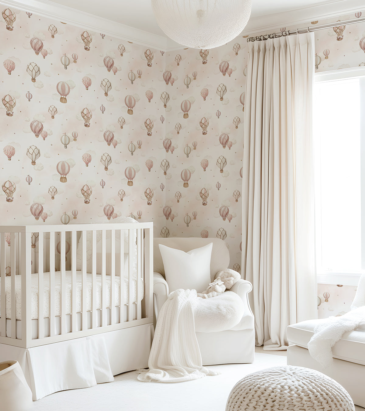 Selene - Children's Wallpaper - Pink Hot-air Balloons