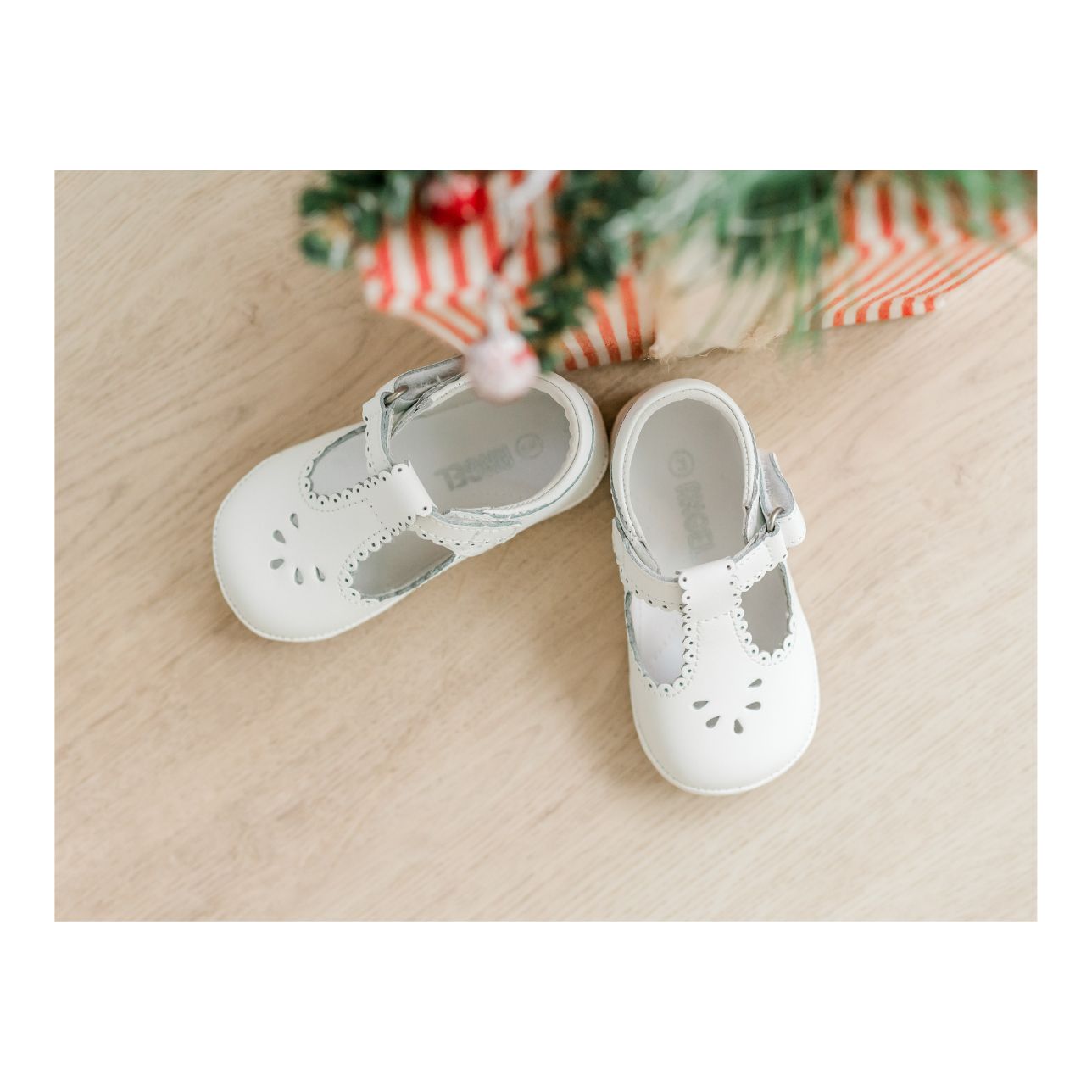 Dottie Scalloped T-strap Mary Jane (baby)