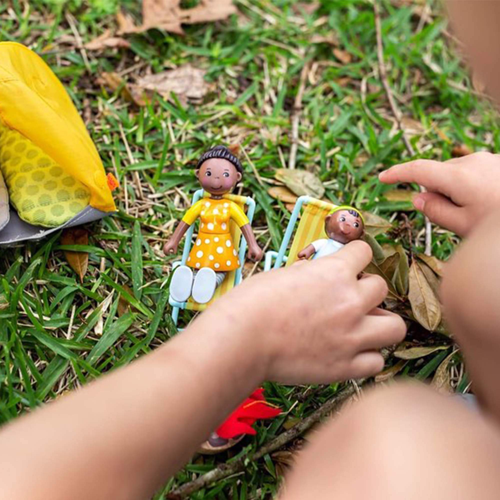 Little Friends Family Time