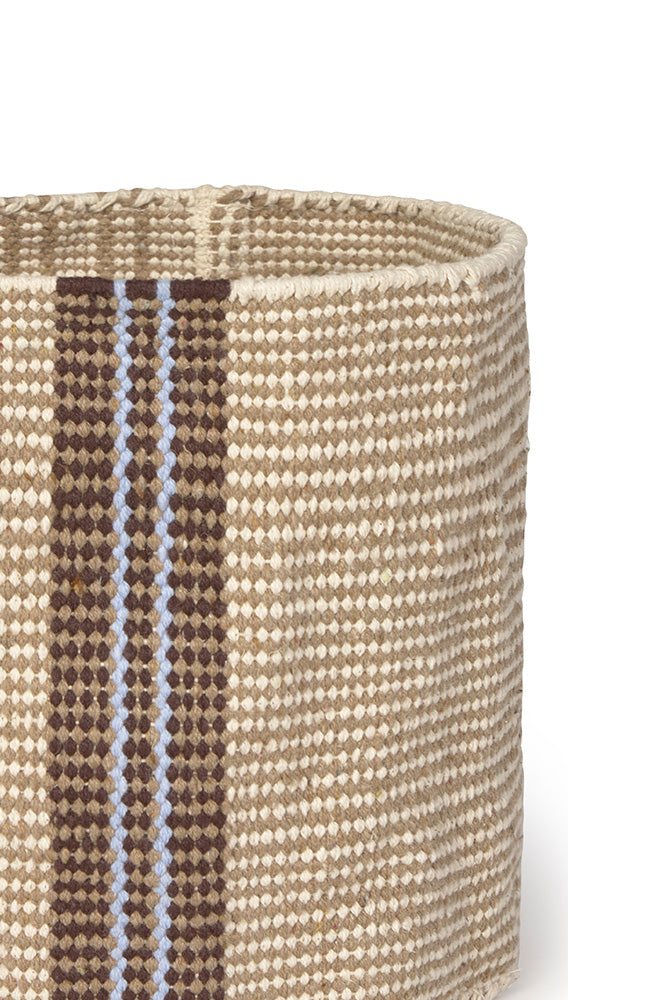 Handloom Mini Basket Tule