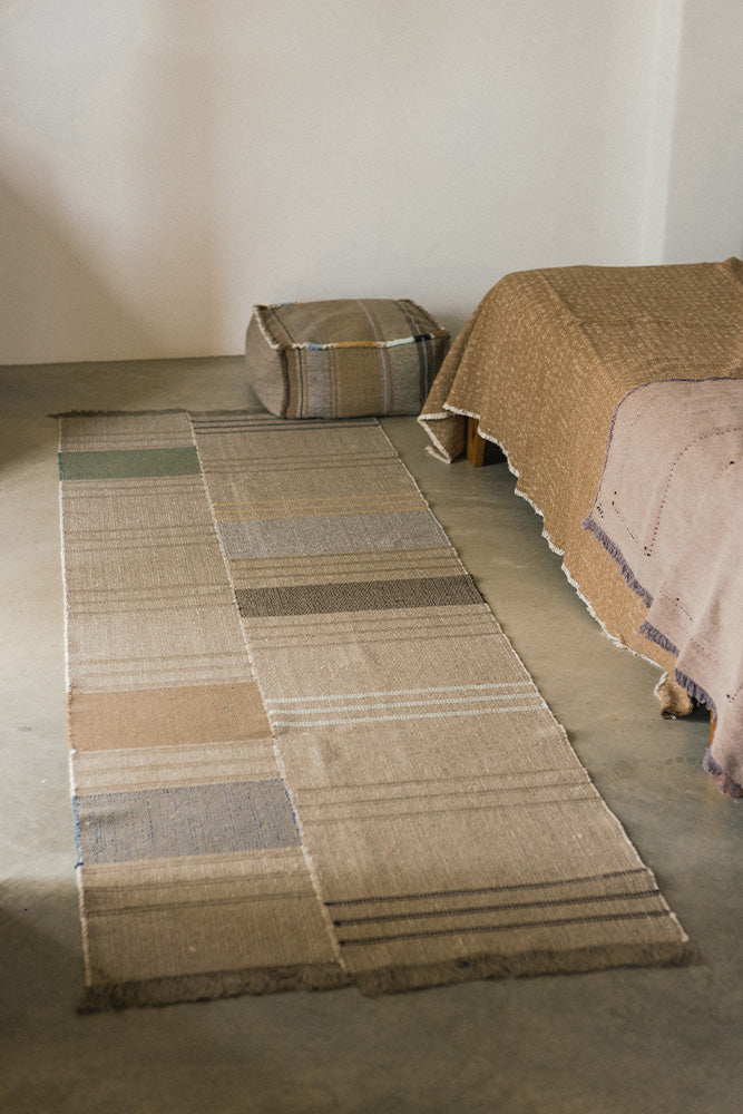 Handloom Puff Puebla