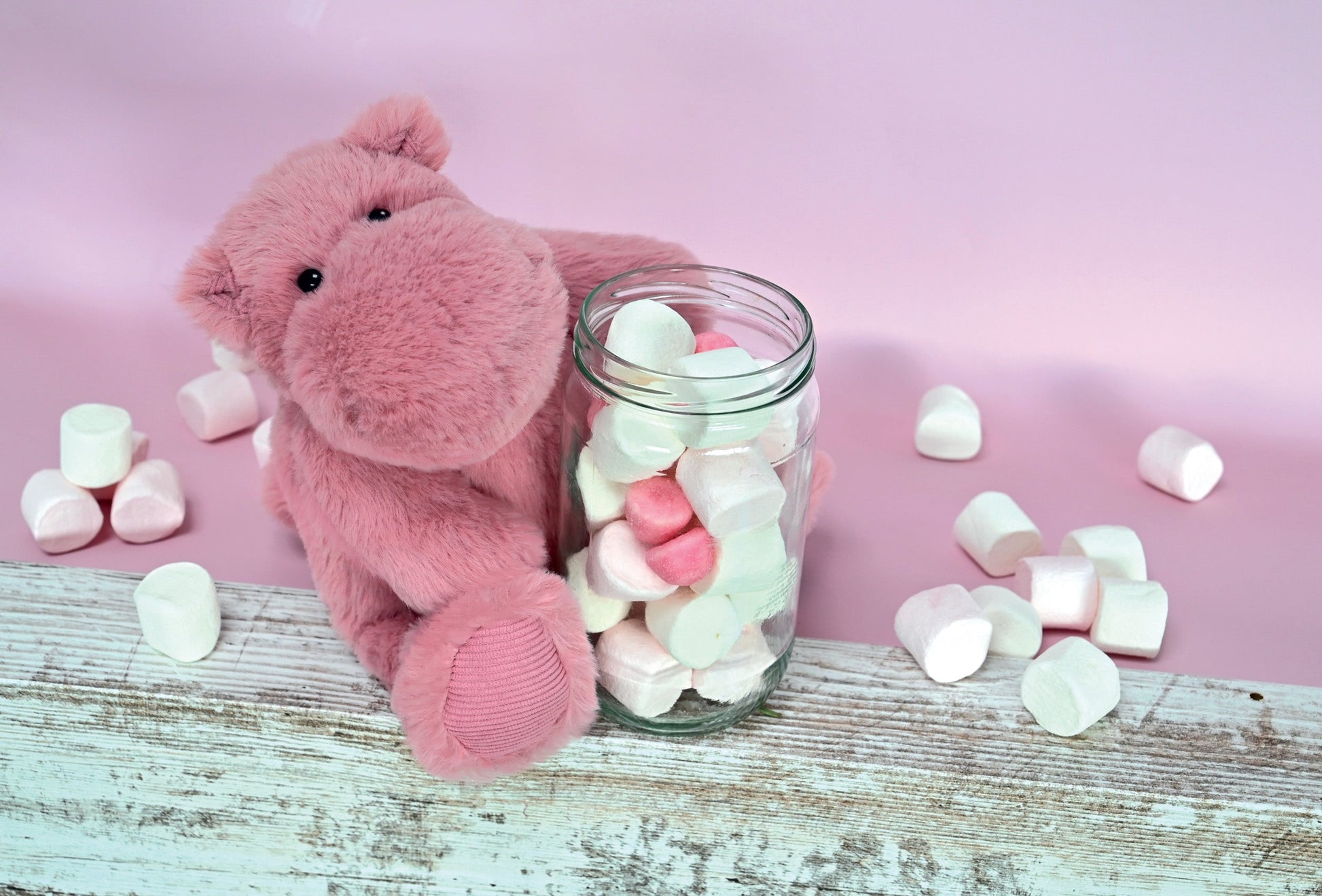 Histoire D’ours Hip Fun: Pomegranate Hippo Plush