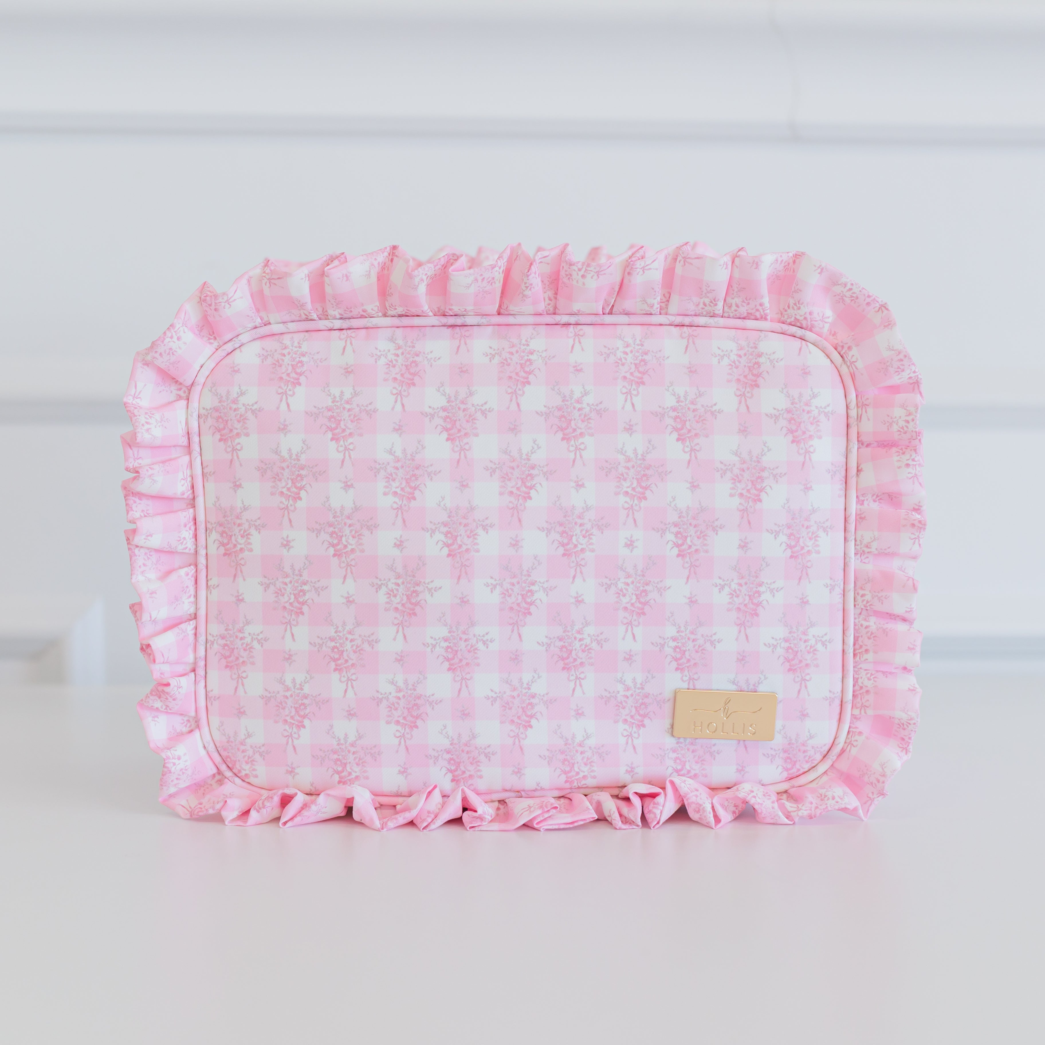 Ruffled Nylon Xl Pouch