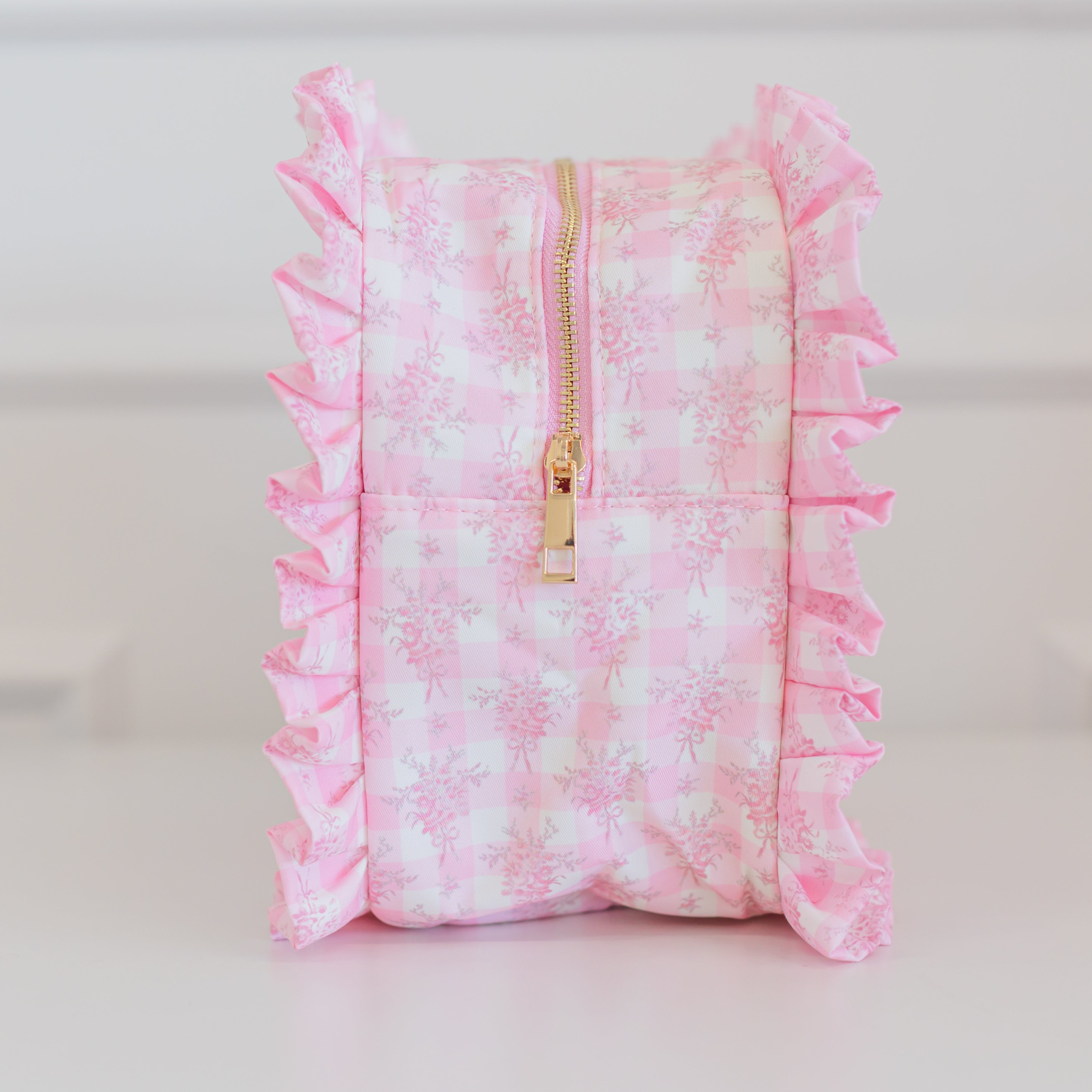 Ruffled Nylon Xl Pouch