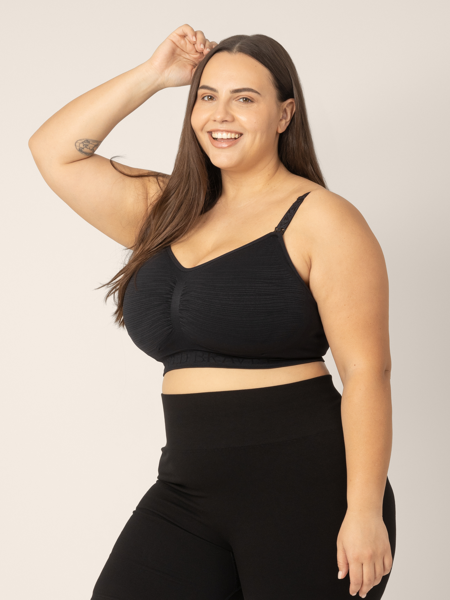 Sublime® Hands-free Pumping & Nursing Bra | Black