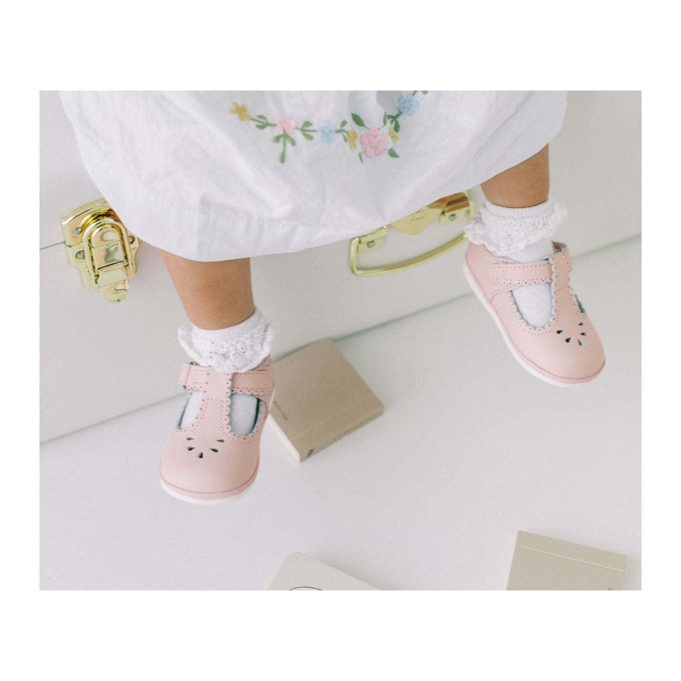 Dottie Scalloped T-strap Mary Jane (baby)