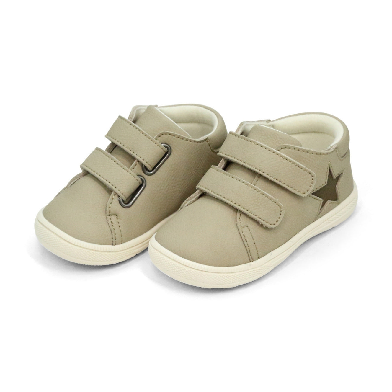Leo Star Sneaker