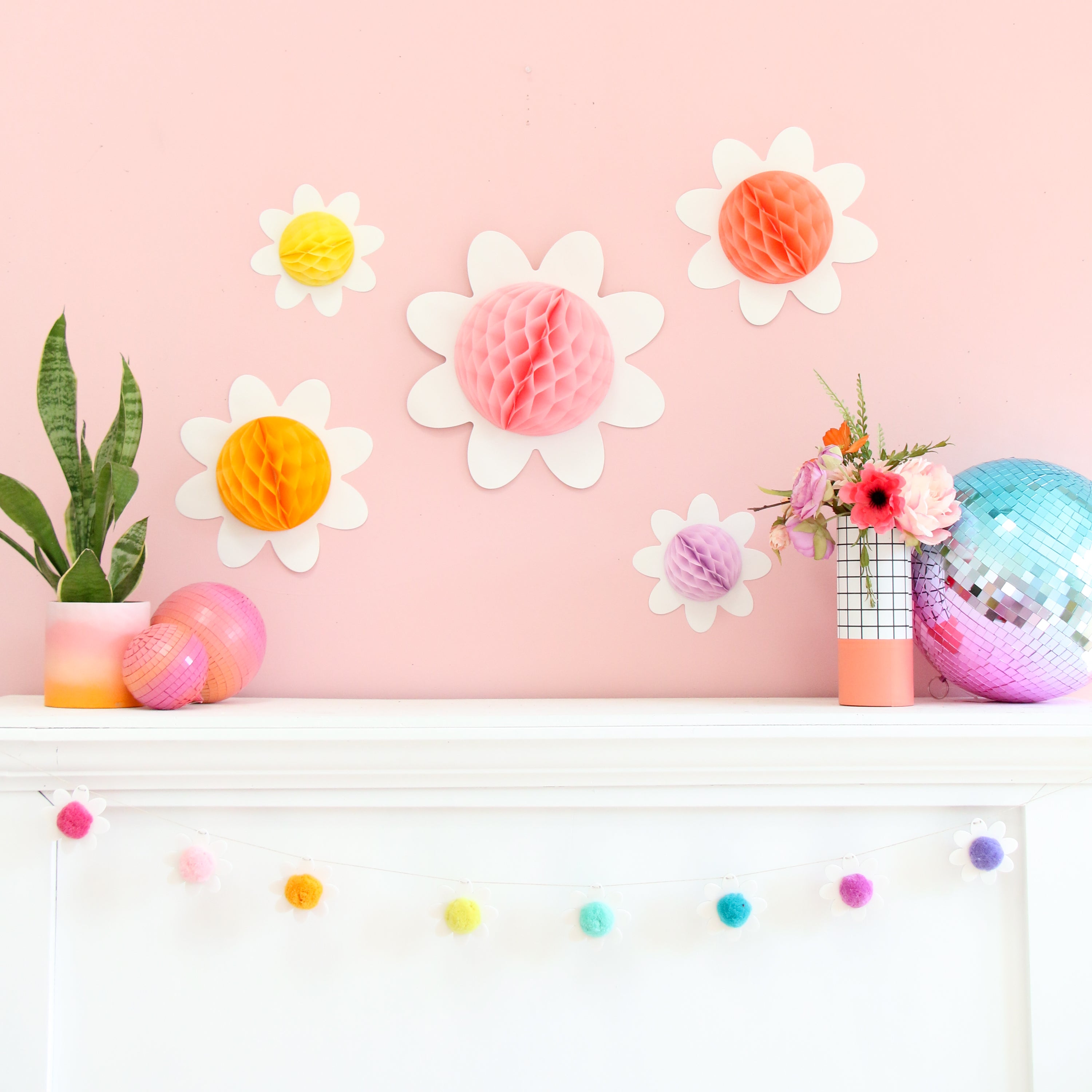 Daisy Honeycomb Wall Decorations