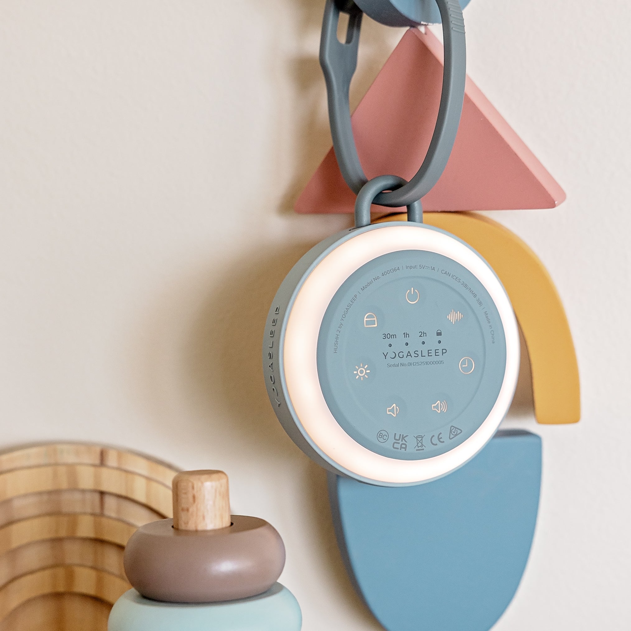 Hushh® 2 Portable Sound Machine