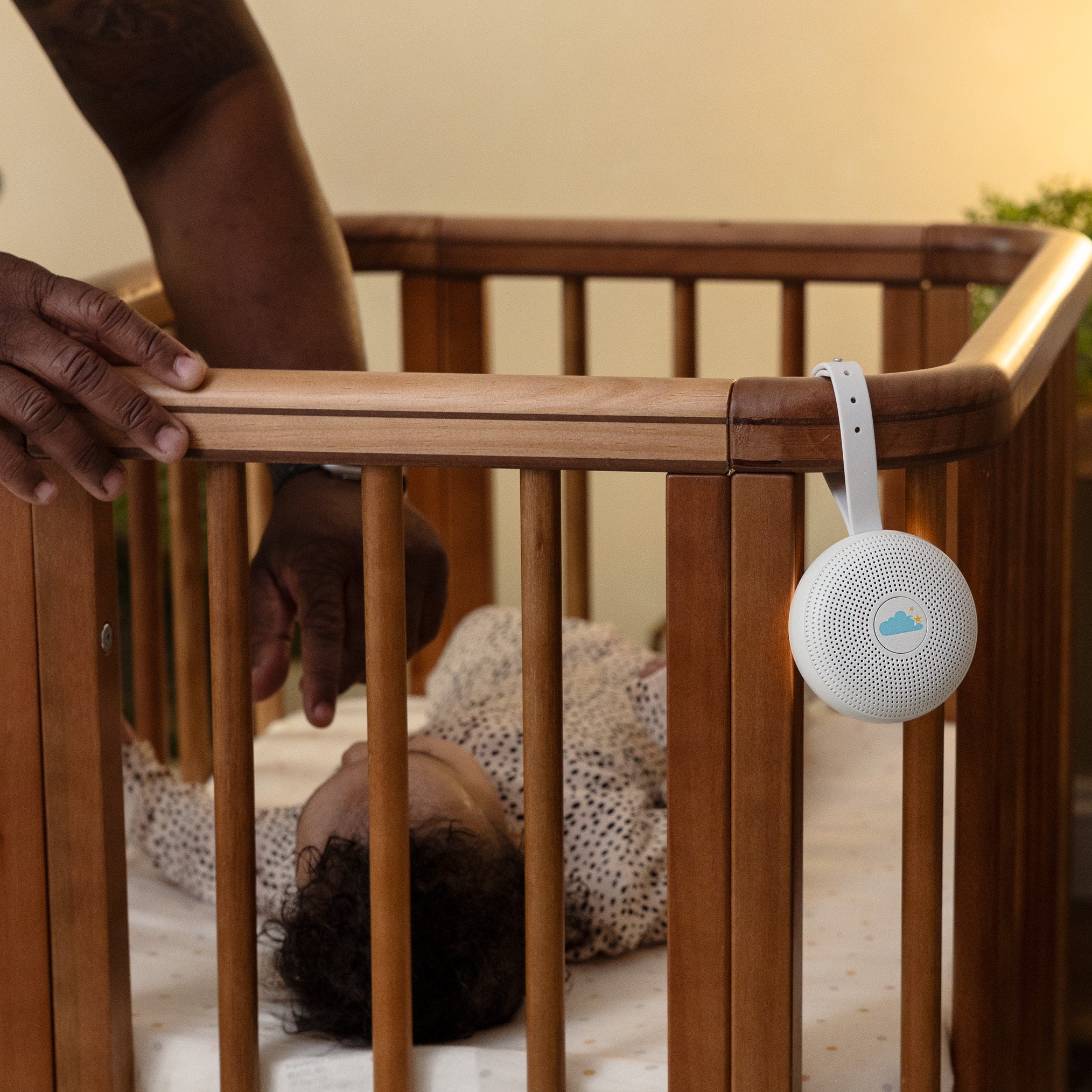 Hushh+ Travel Sound Machine With Wireless Speaker And Night Light