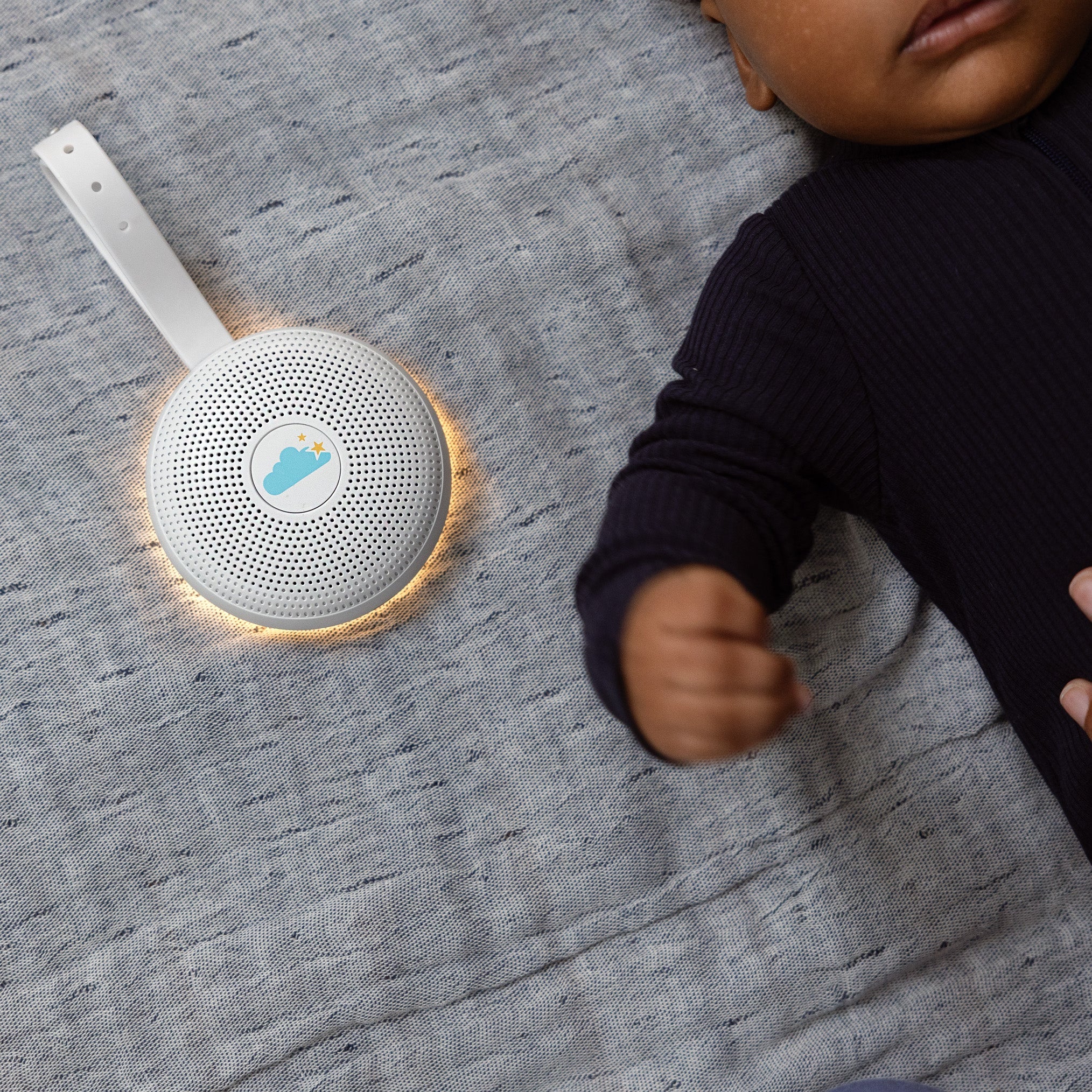 Hushh+ Travel Sound Machine With Wireless Speaker And Night Light