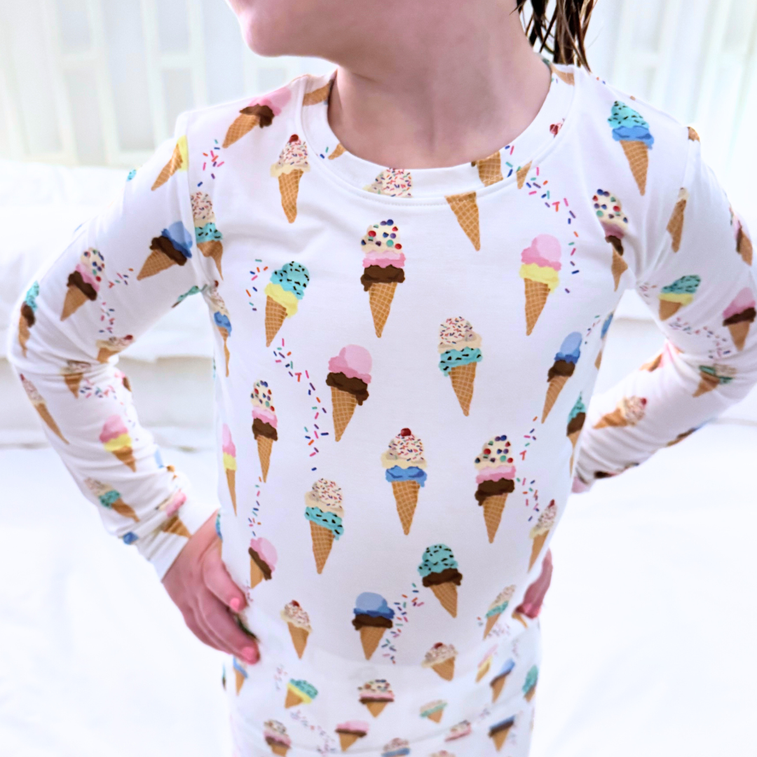 Cape Cod Ice Cream Two-piece Set
