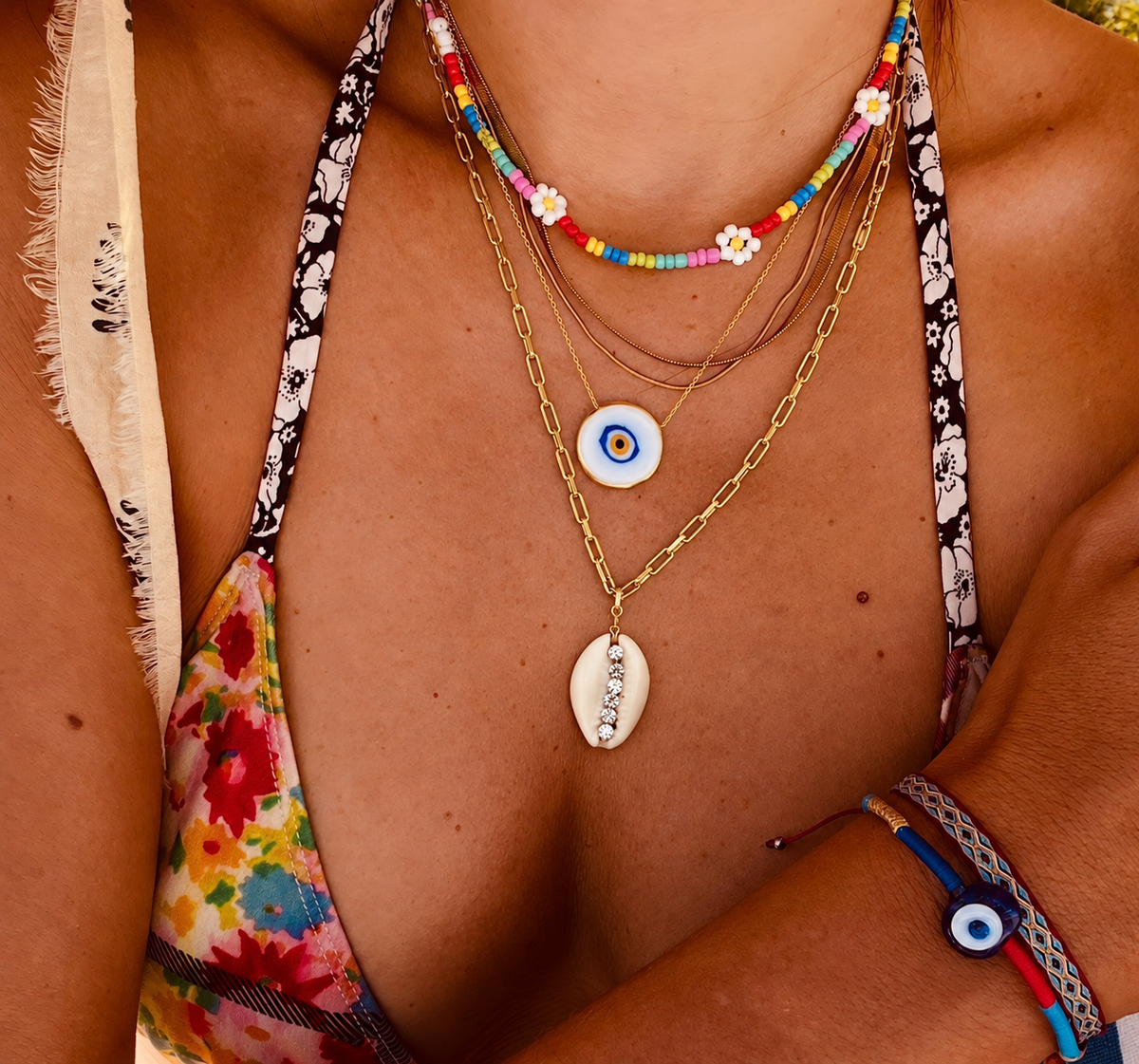 Heaven Cowrie Shell Link Necklace