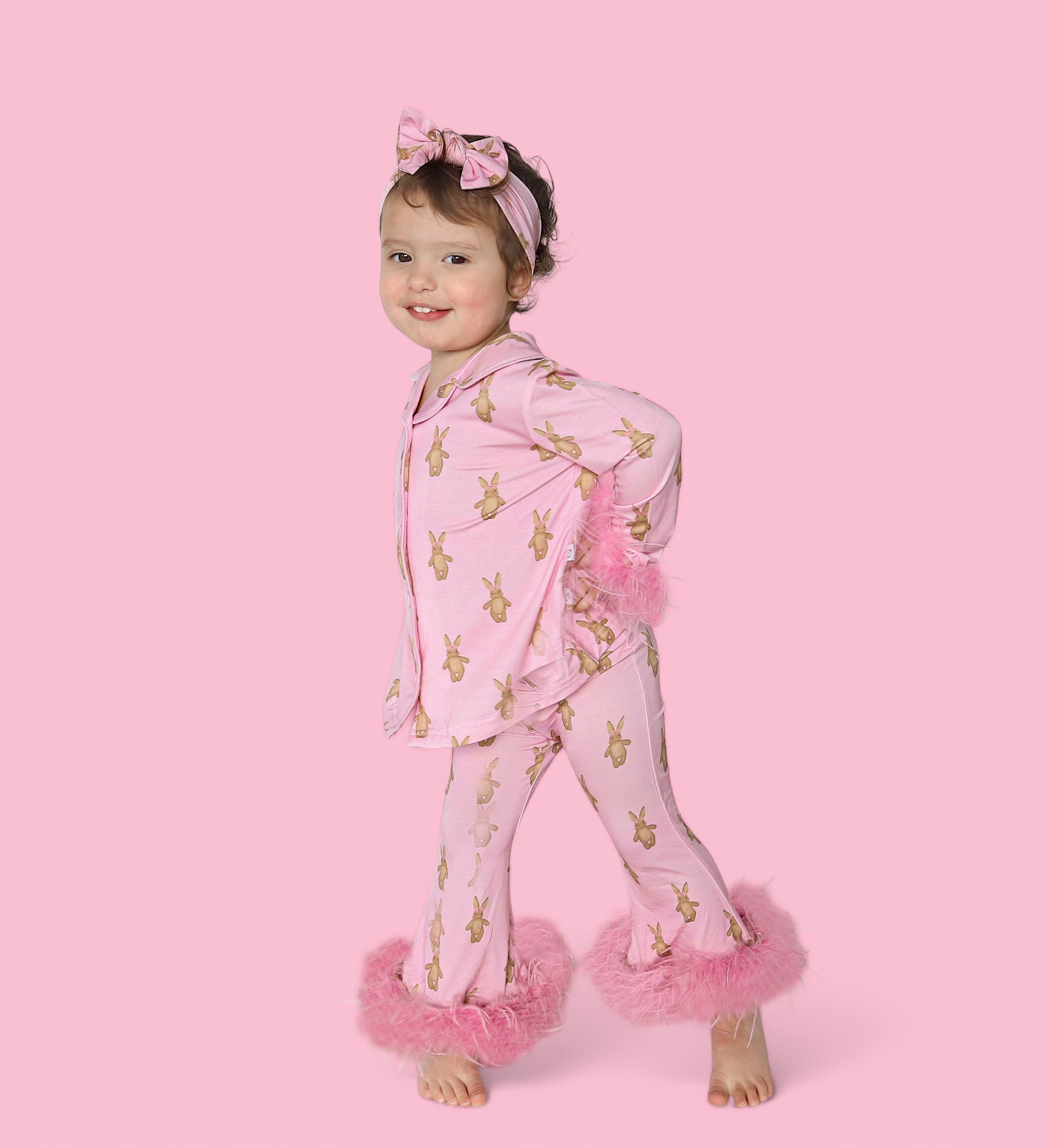 Blushin' Bunnies Girl's Flare Feathered Dream Set