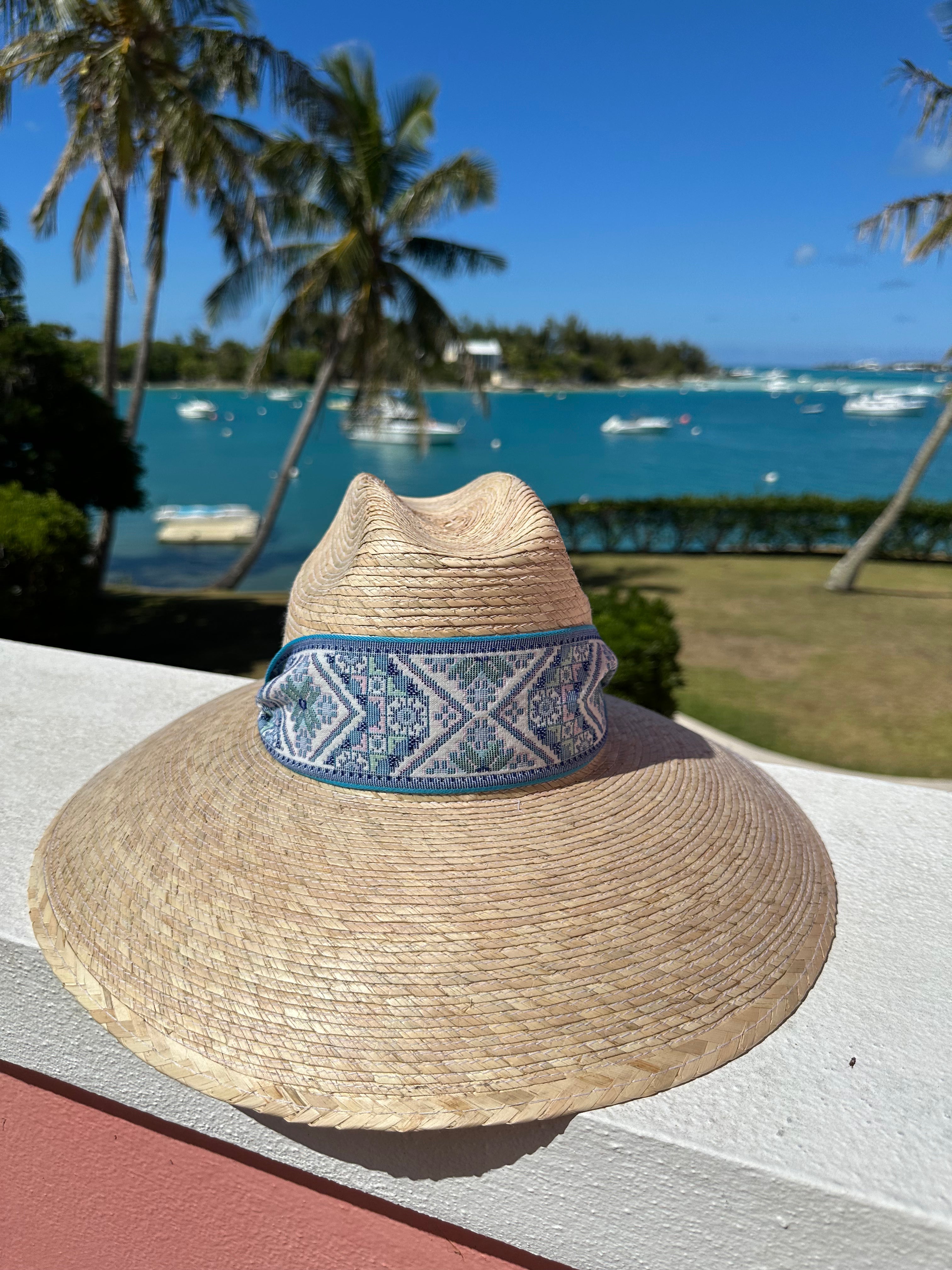 Vintage Embroidered Azure Ribbon - Short
