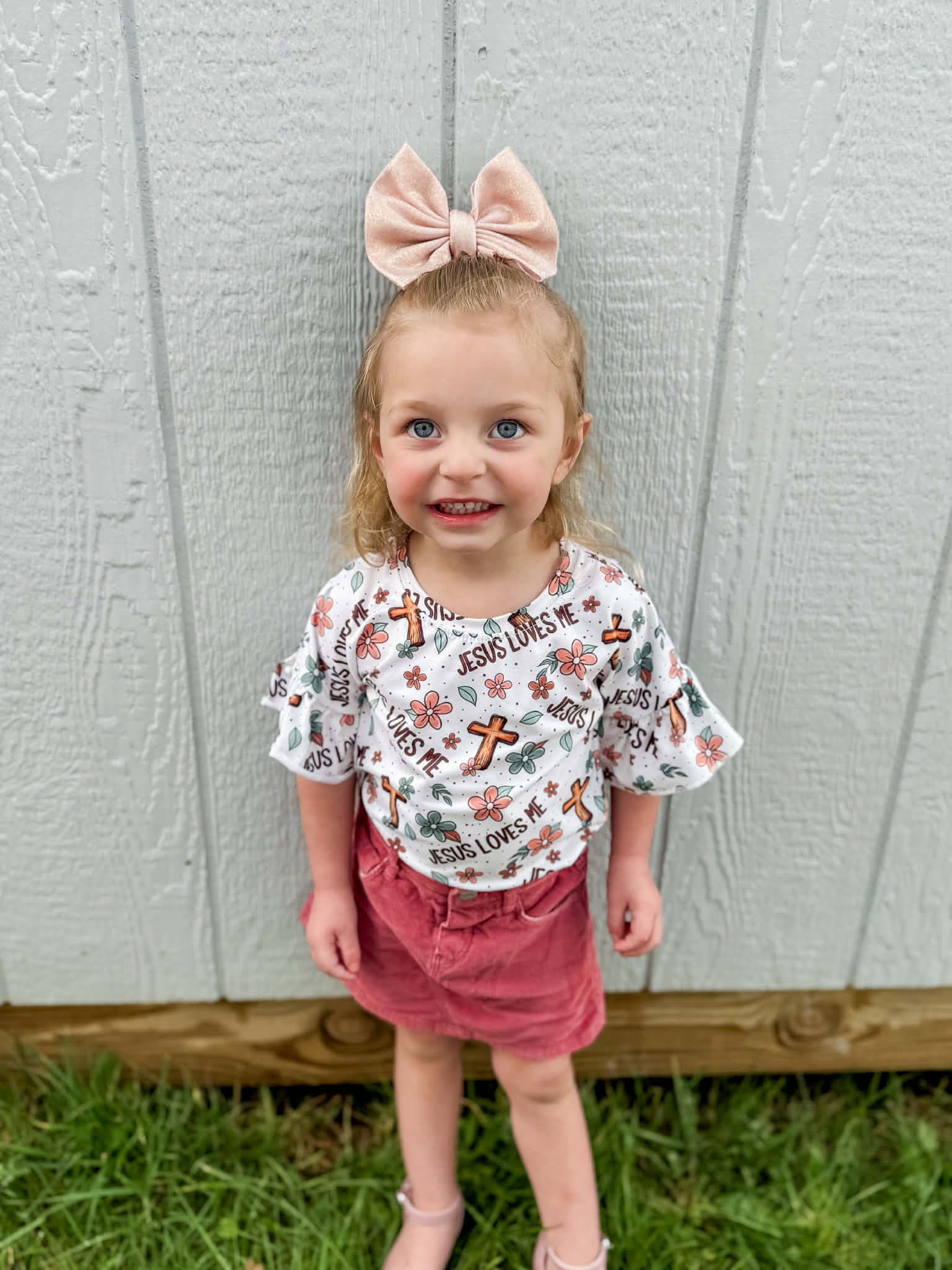 Jesus Loves Me Ruffle Tee