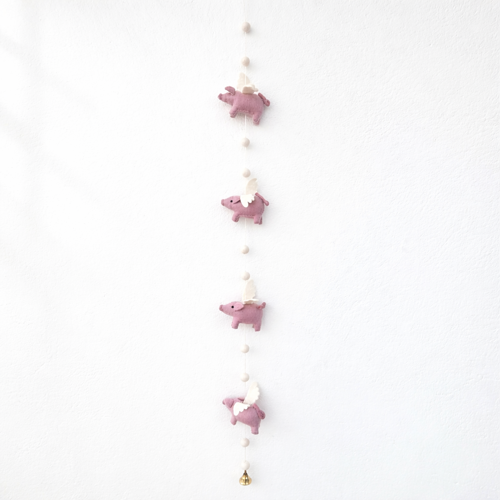 Felt Flying Pig Garland