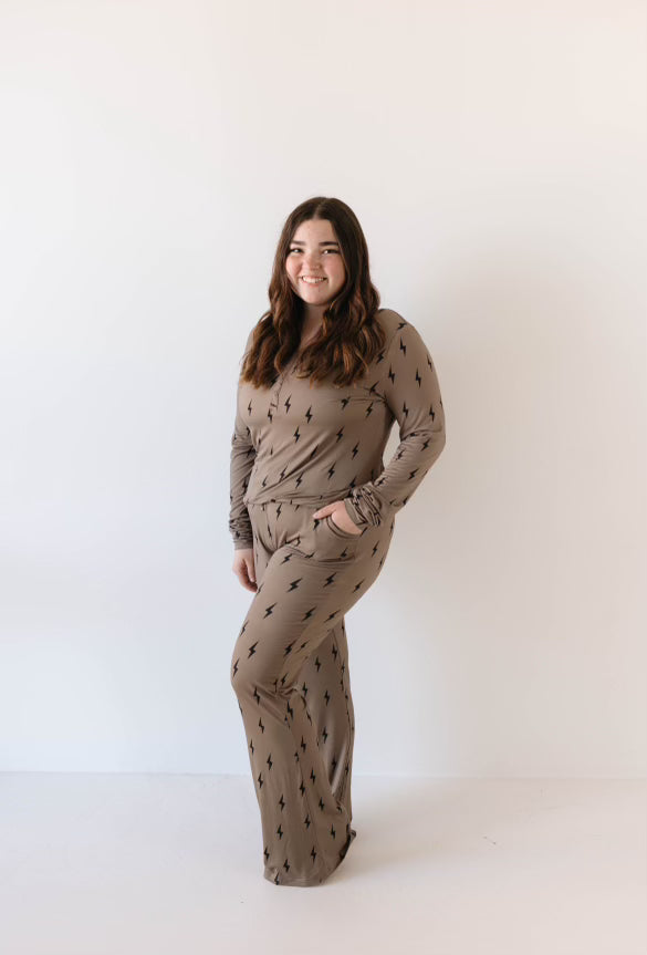Women's Bamboo Pajama | Brown & Black Lightning Bolt