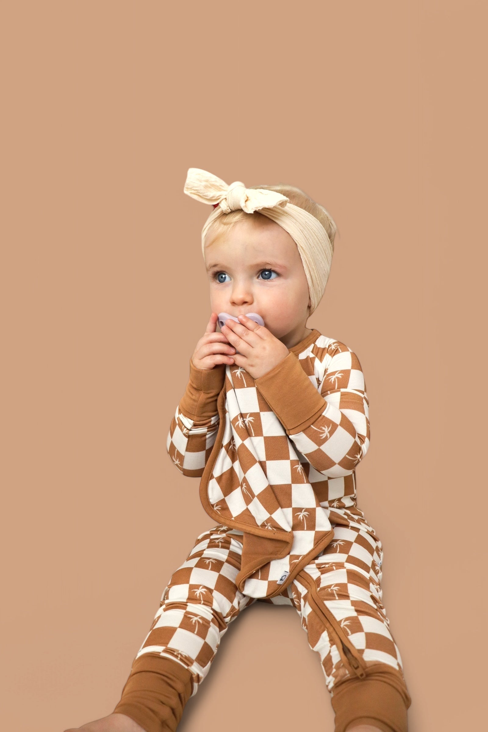 Exclusive Sandy Beach Checkers Dream Lovey