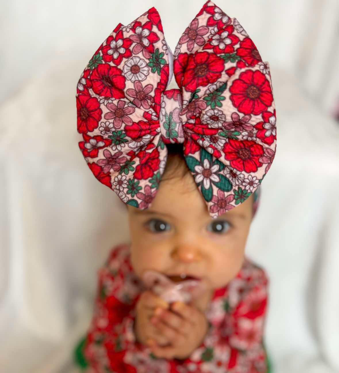 Christmas Floral Messy Wrap