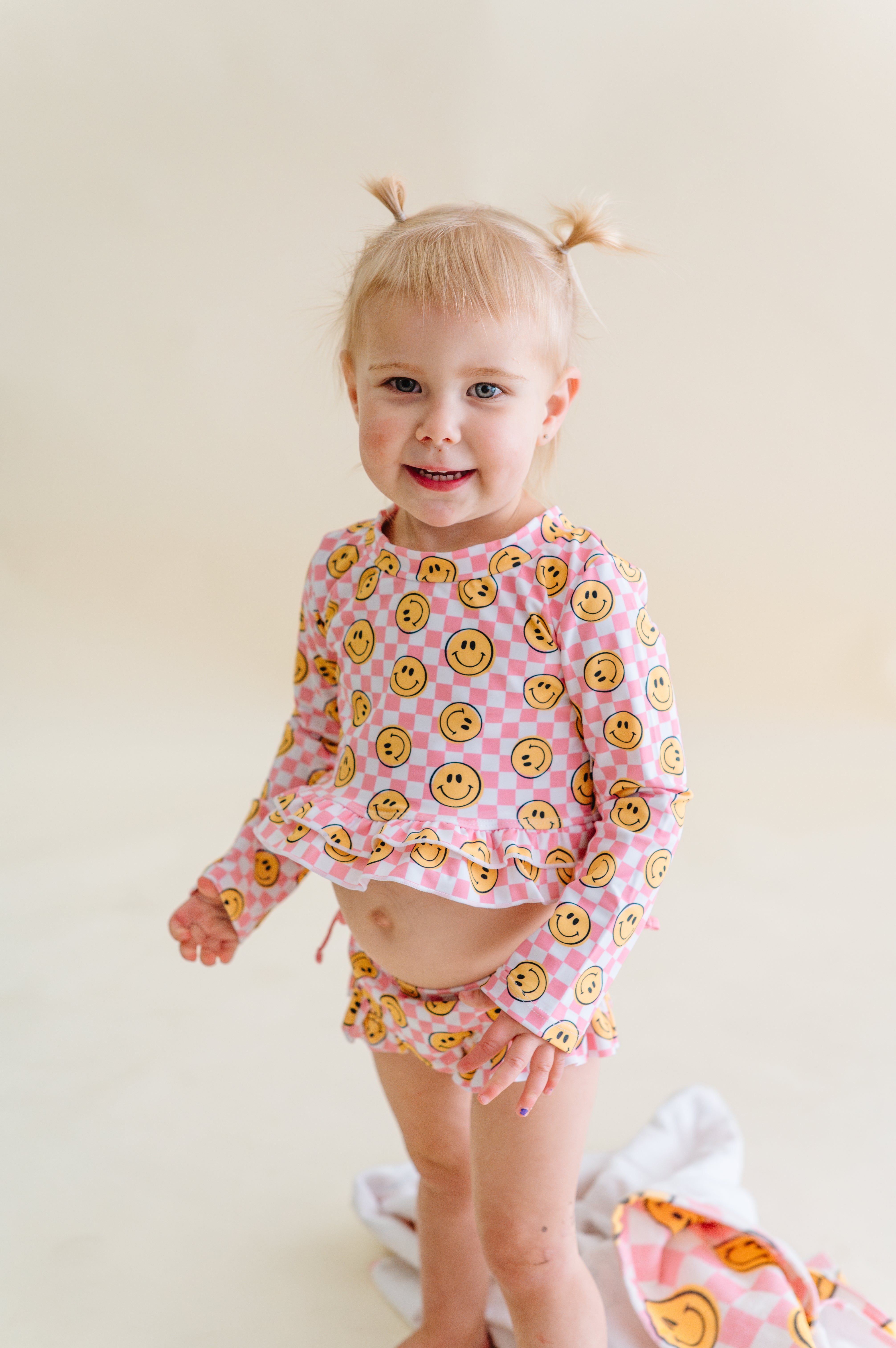 Blushin' Checkers Dream Rash Guard Ruffle Two-piece Swim Suit