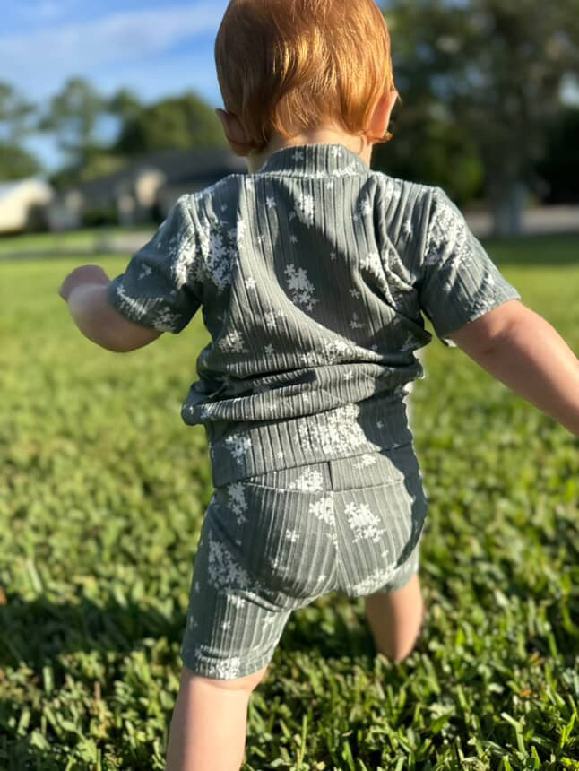 Minimal Floral Olive Ribbed Biker Shorts Lounge Set