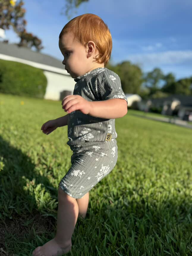 Minimal Floral Olive Ribbed Biker Shorts Lounge Set