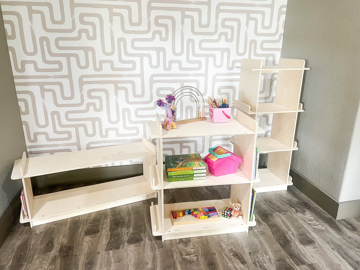 Ronny- Montessori Bookshelf