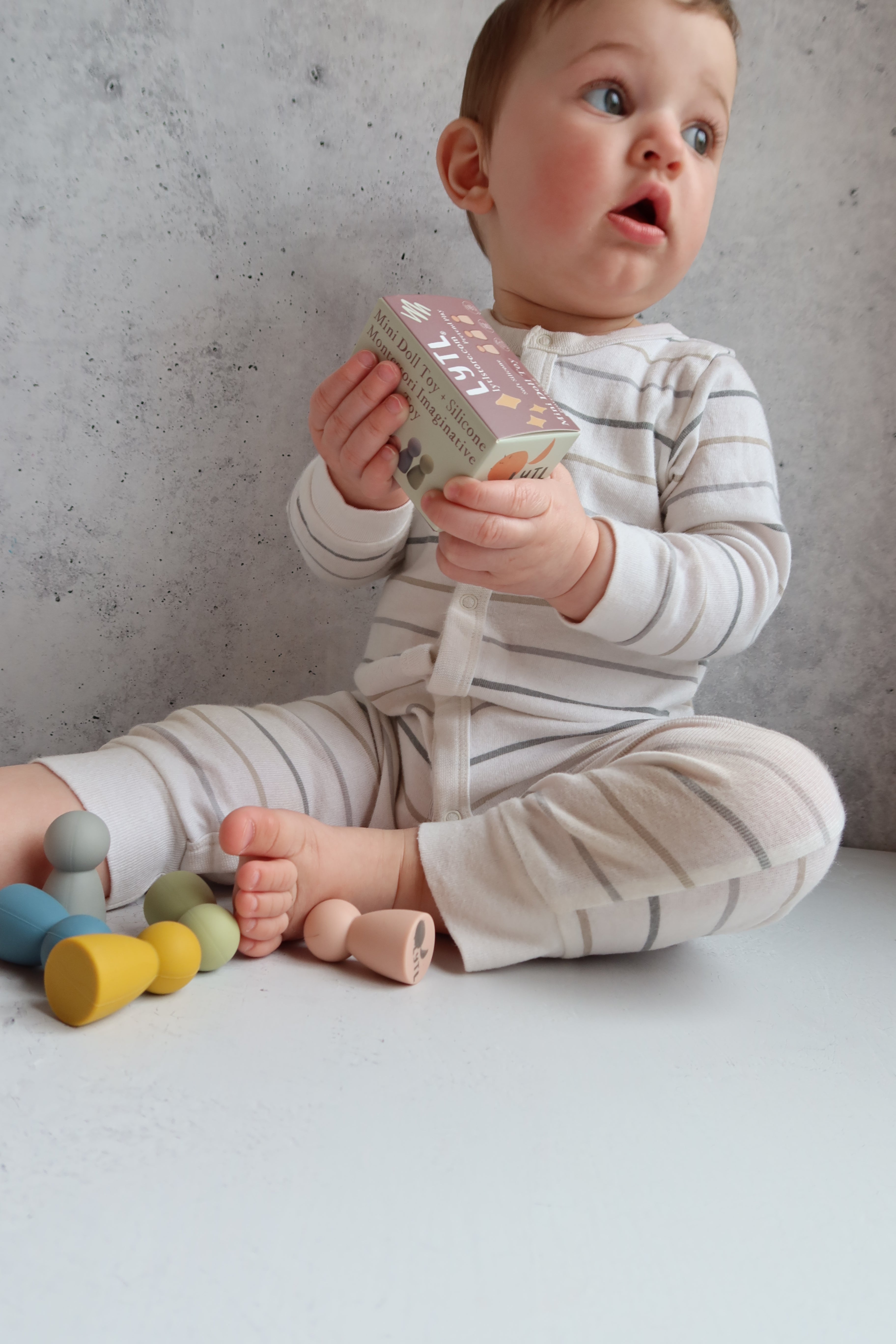 Mini Silicone Peg Dolls – Set Of 6 | Lytl®️